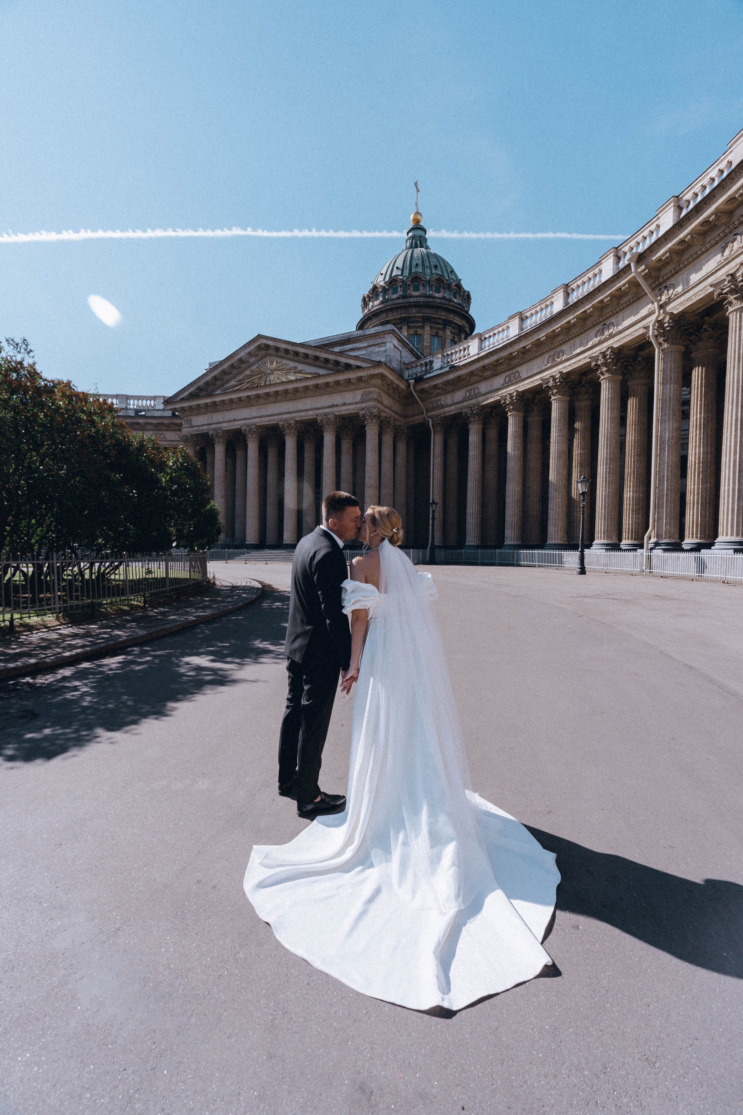 СВАДЕНБНАЯ СЬЕМКА НА КАТЕРЕ ПО КАНАЛАМ САНКТ-ПЕТЕРБУРГА И В АКВАТОРИИ НЕВЫ. Профессиональный фотограф, Санкт-Петербург — Виктория Богомолова