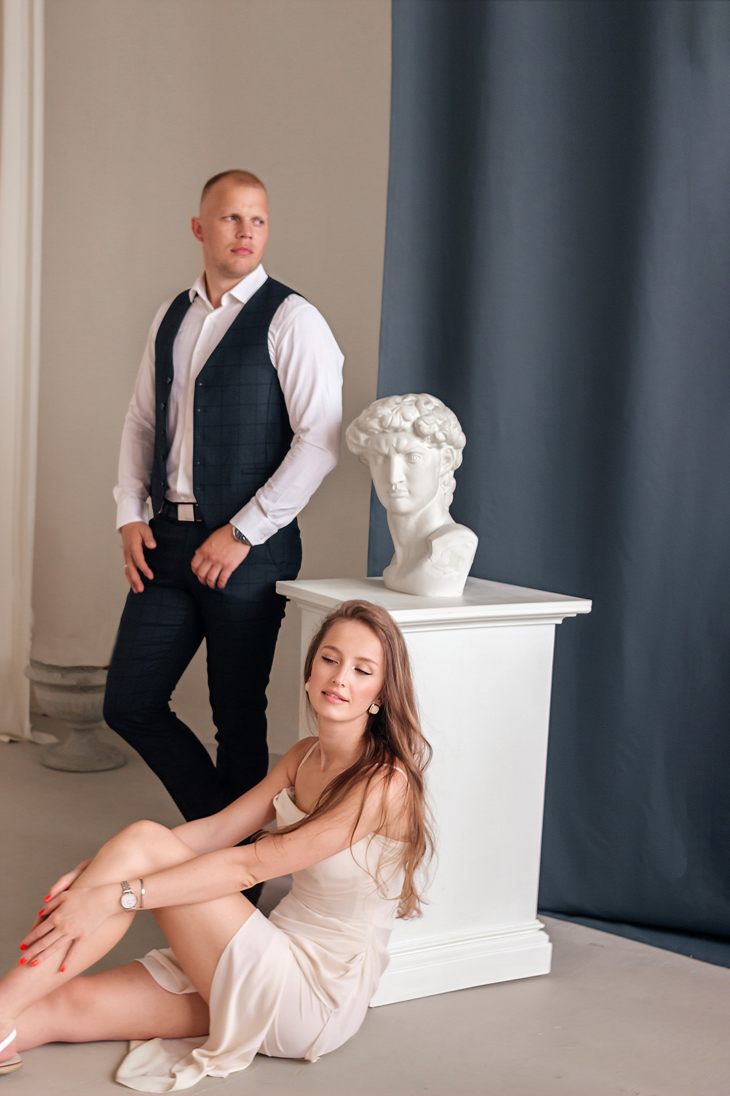 Настя и Сергей. Свадебная фотосессия в фотостудии NARTOV, зал Muza. Свадебный фотограф и фотограф Love-Store в Нижнем Новгороде Анастасия