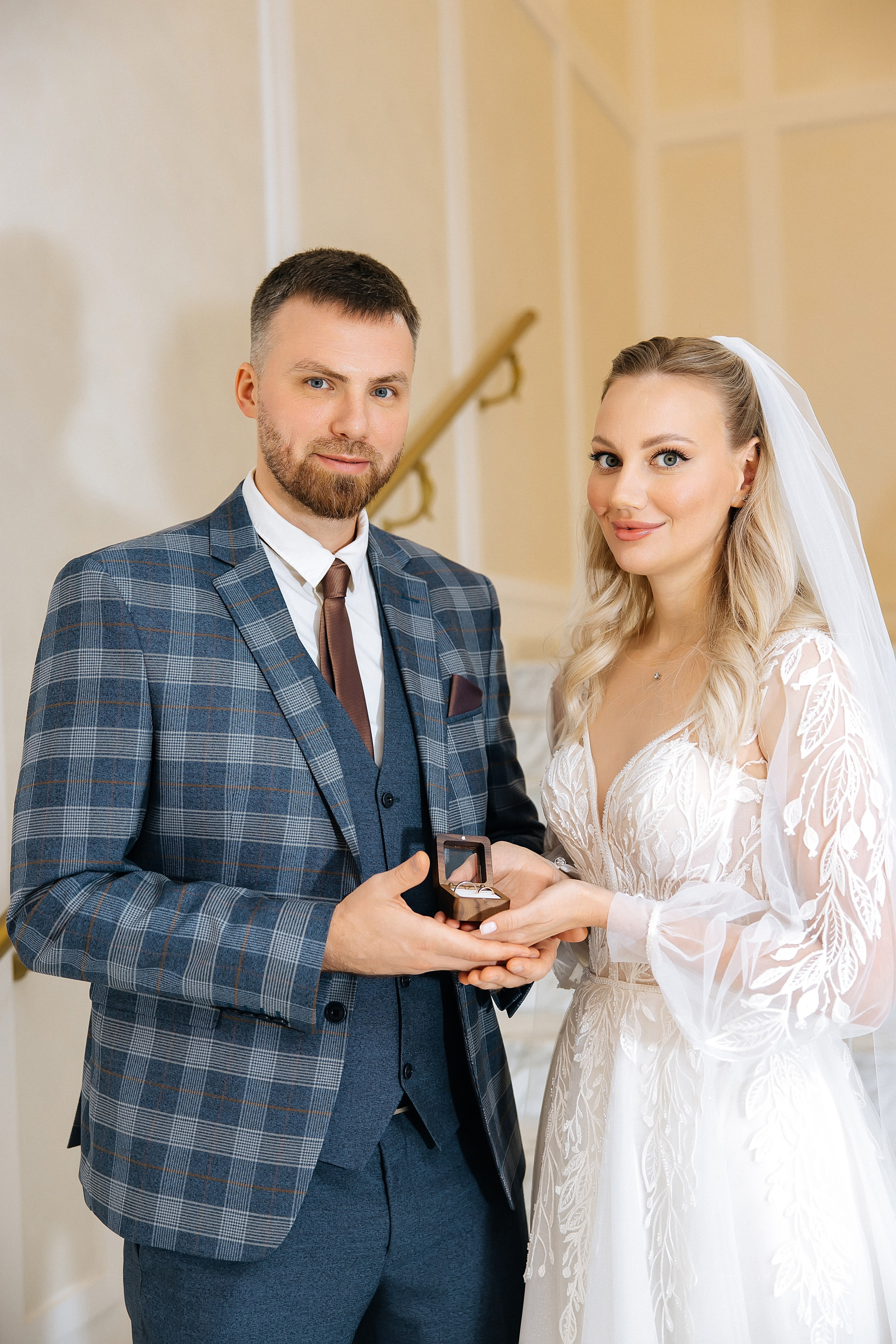 Чувства. Александр Антонов. Профессиональный свадебный, репортажный фотограф в Москве, Подольске. Фото+Видео на любой праздник