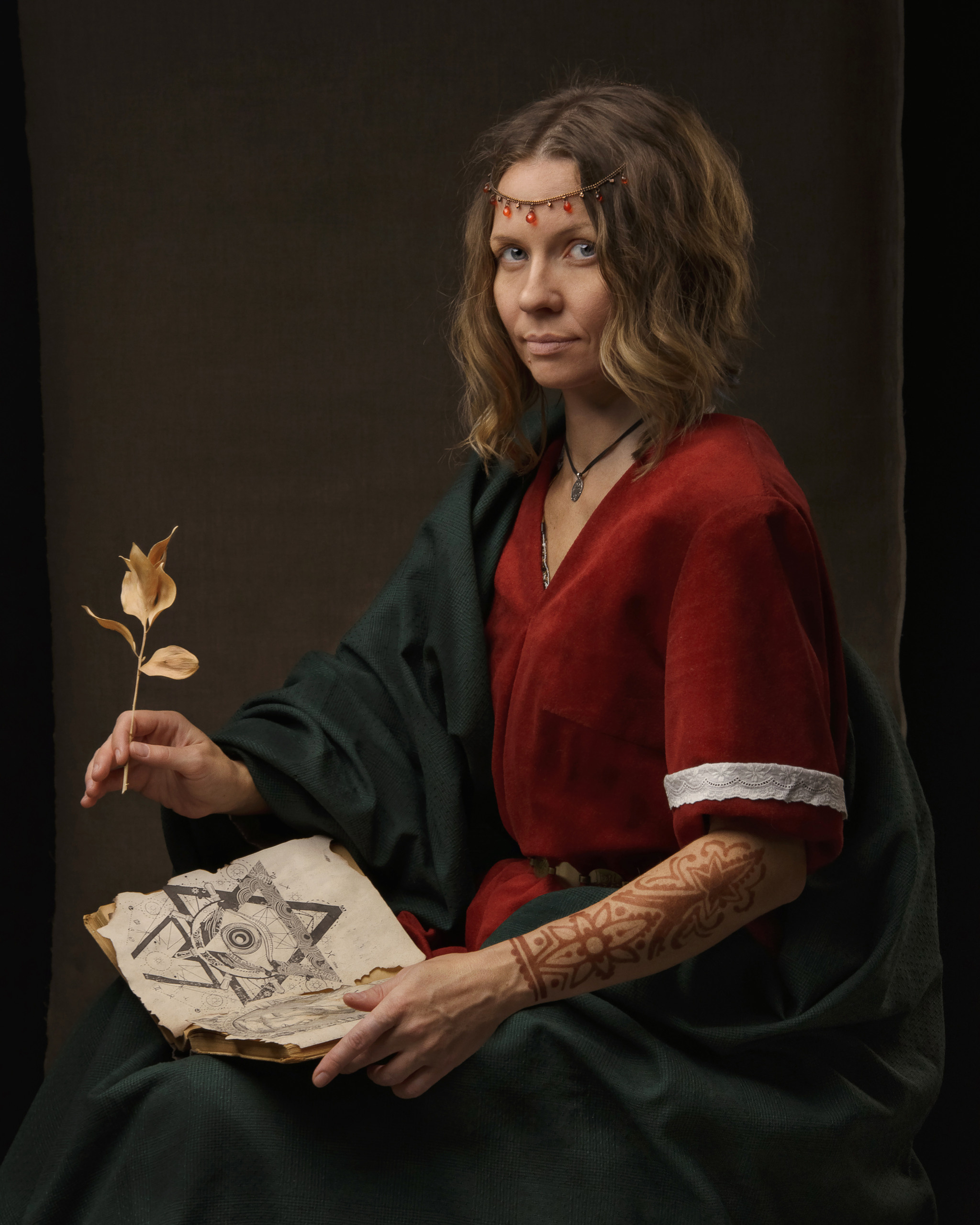 Современное Средневековье. OBOLONKOVA MODEL PHOTO — Фотошкола I Модельная школа I Электросталь