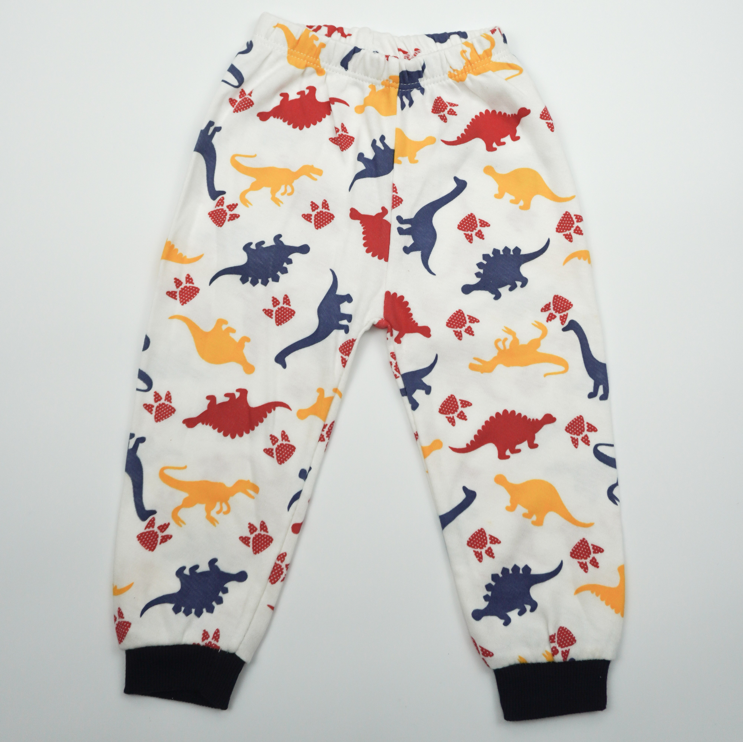 Одежда. Кузнецова Мария — профессиональный фотограф в Санкт-Петербурге | Предметная фотосъёмка, модельные тесты, актёрское портфолио, концерты