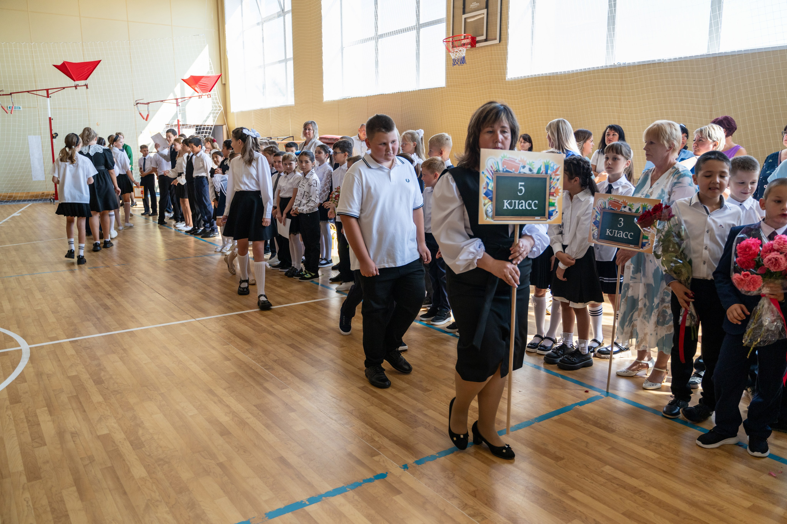 1 Сентября газопроводская школа 11 класс. Фотограф самых запоминающихся моментов Вашей жизни