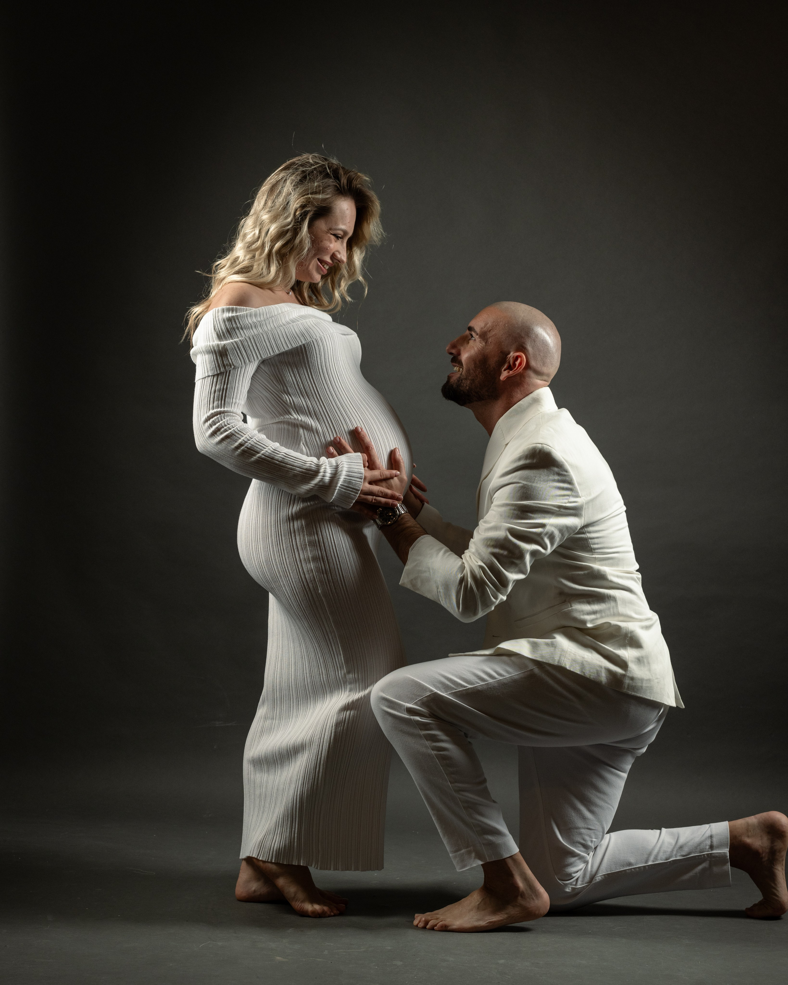 HAPPINESS. Anastasiia Antoniuk portrait, family and couple photographer, Portugal