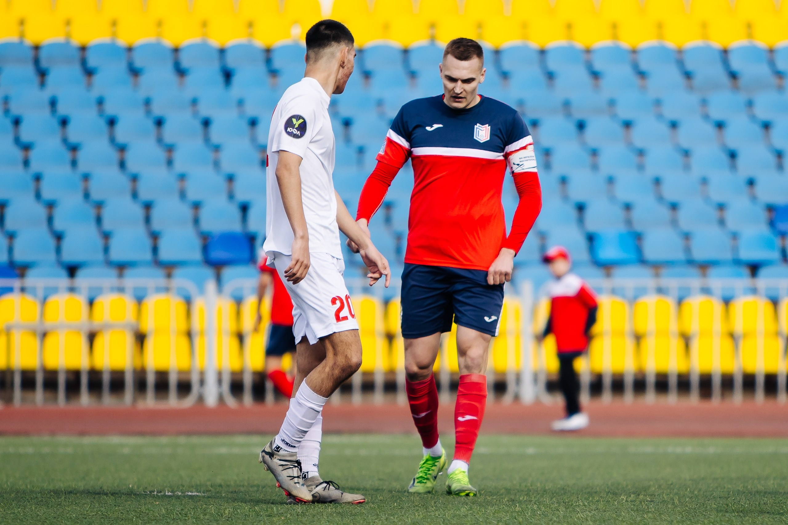ФК «Металлург-Магнитогорск» vs ФК «ОСШ-Челябинск-М» // 05.04.25. Денис Прохоров Фотограф в г. Магнитогорск