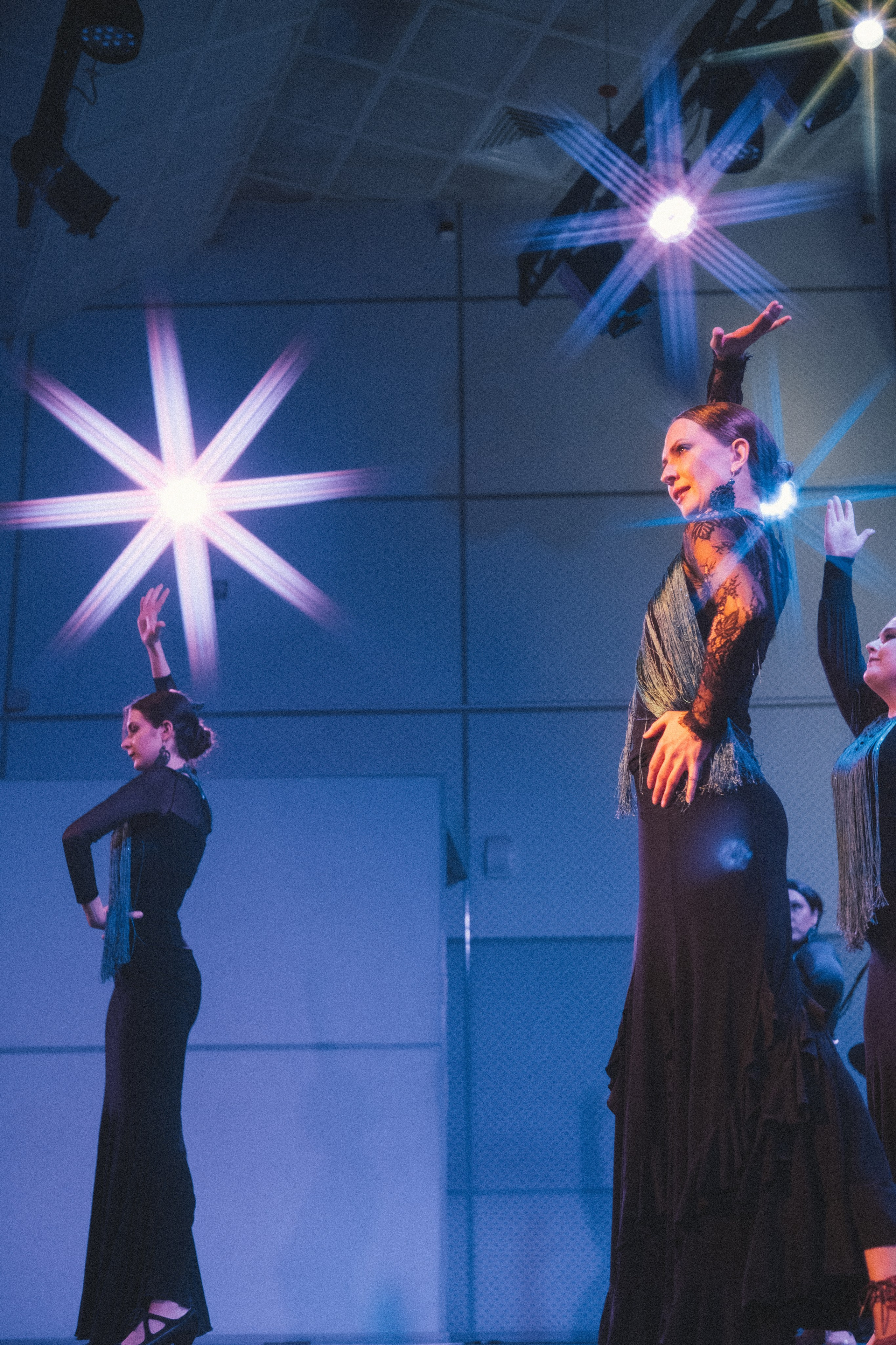 Спектакль «Mujeres» («Женщины»), студия фламенко Tierra del Sol. Анна Демидова — фотография для жизни и бизнеса в Абакане