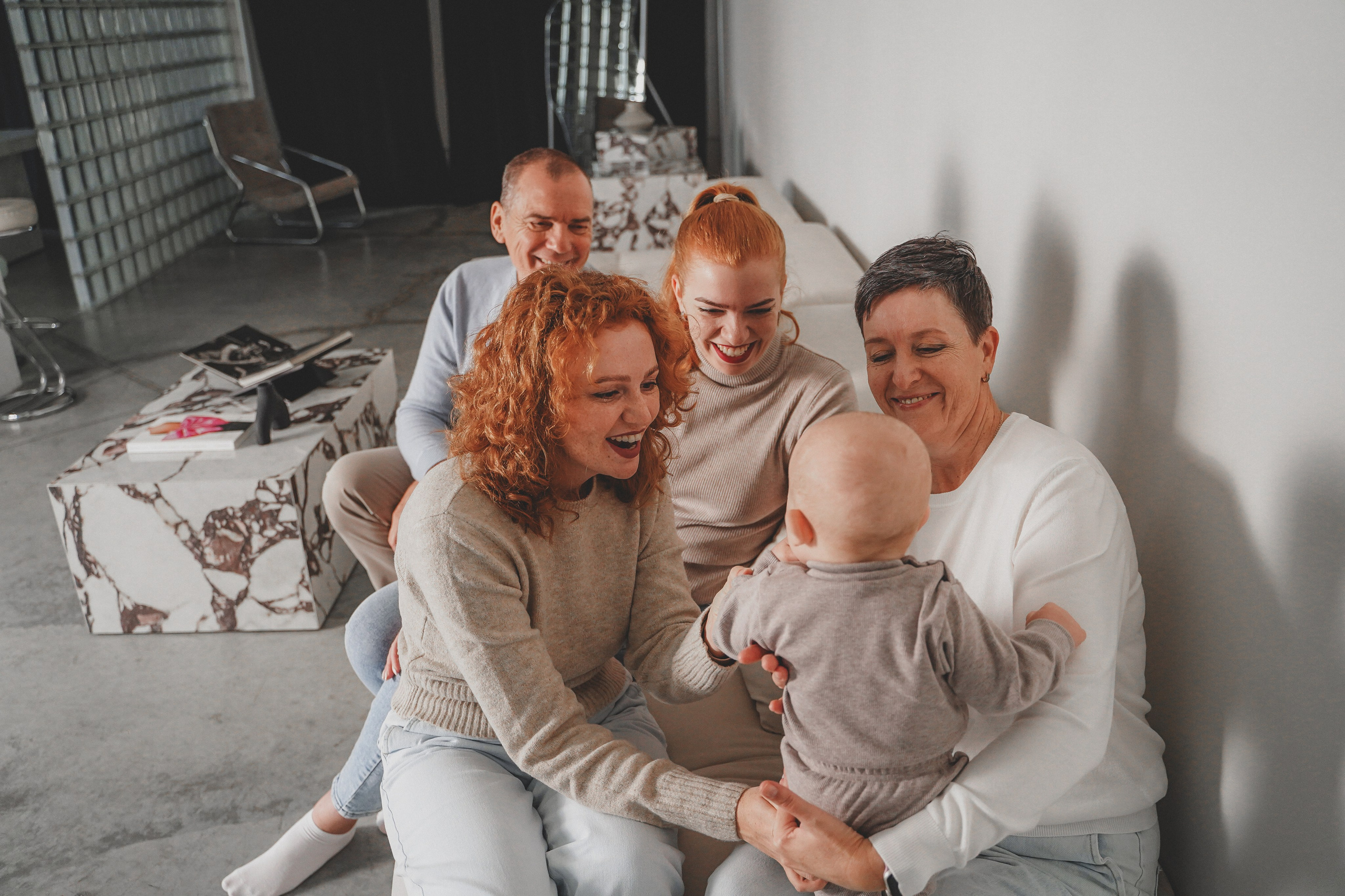 Семейная фотосессия в студии. Семейный и женский фотограф в Краснодаре Анастасия Приймак