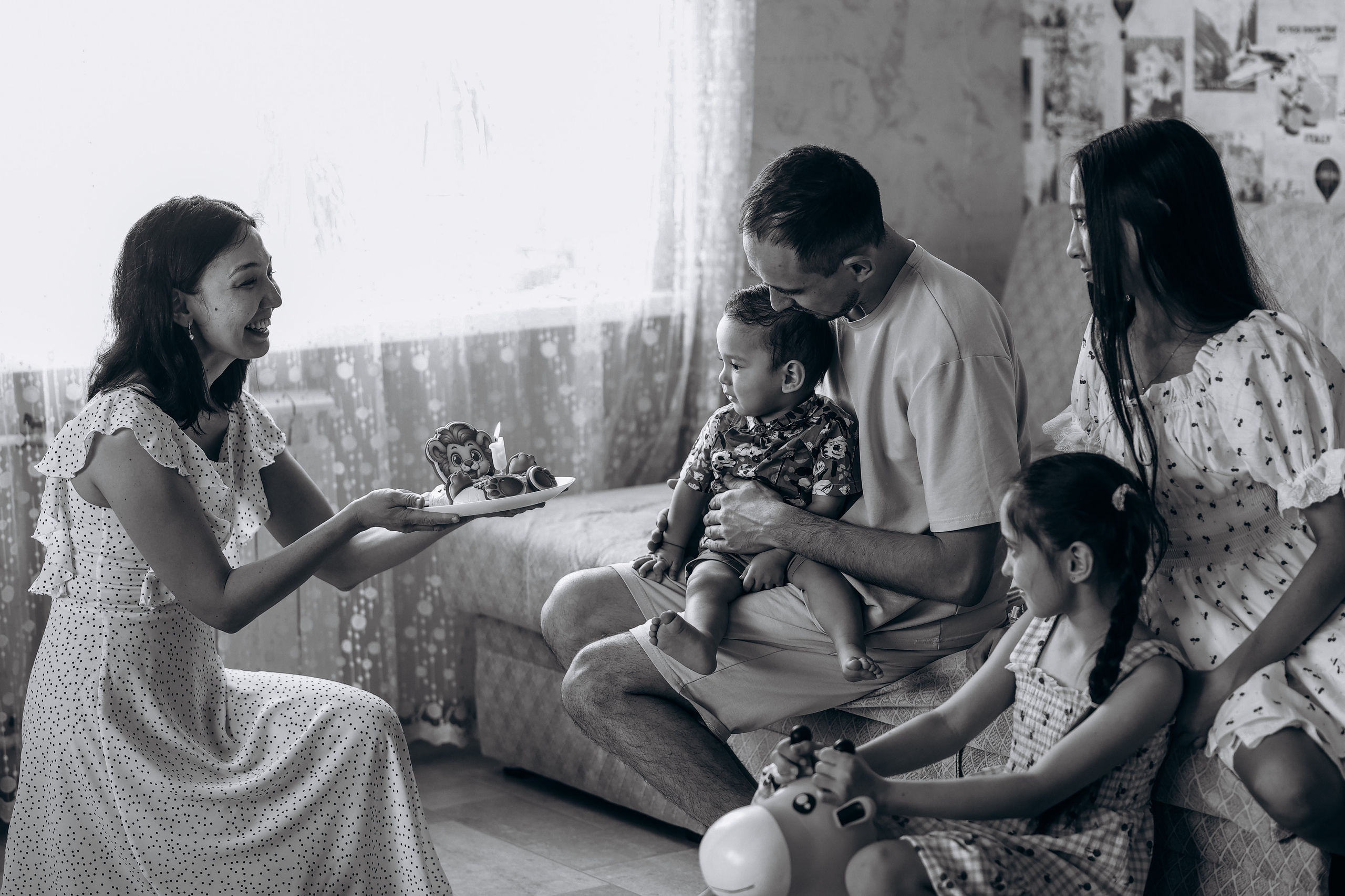 Годовасие маленького львенка. Детский фотограф в Дубне и Кашине Елена Карпушина