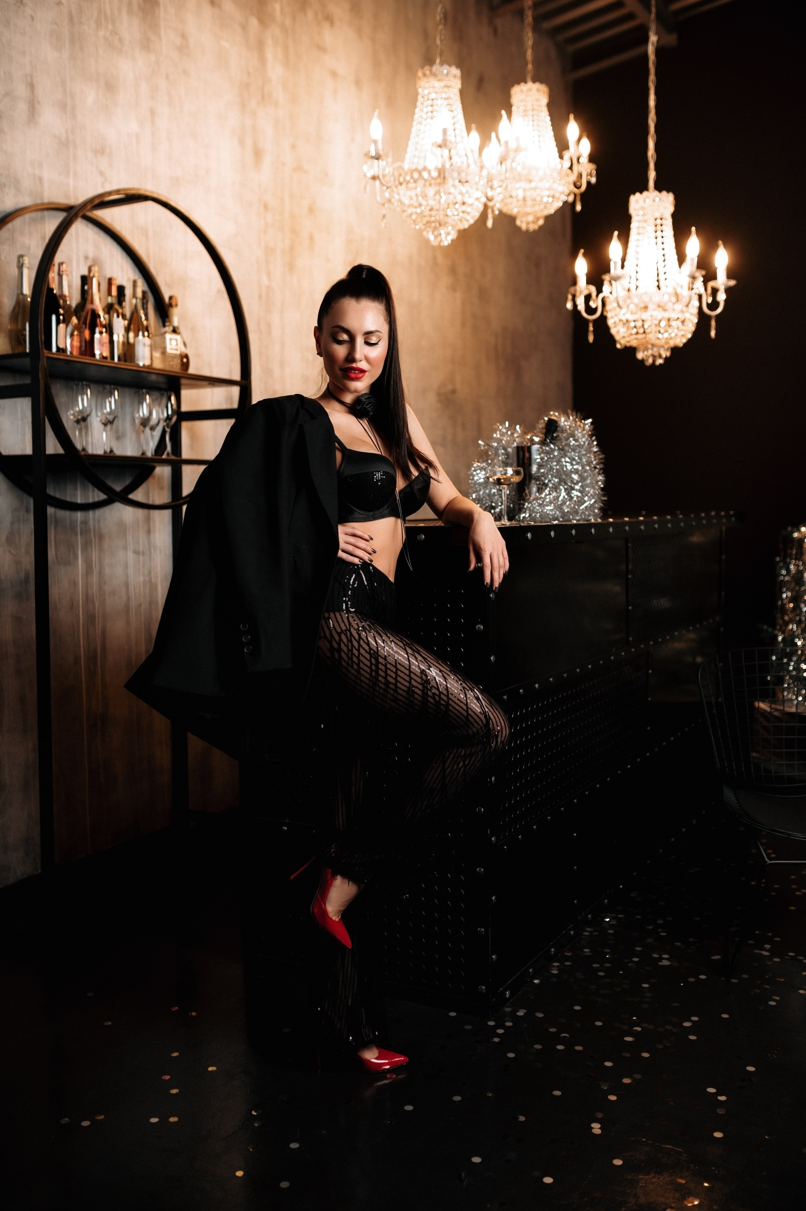 Вечеринка у бара. Главная