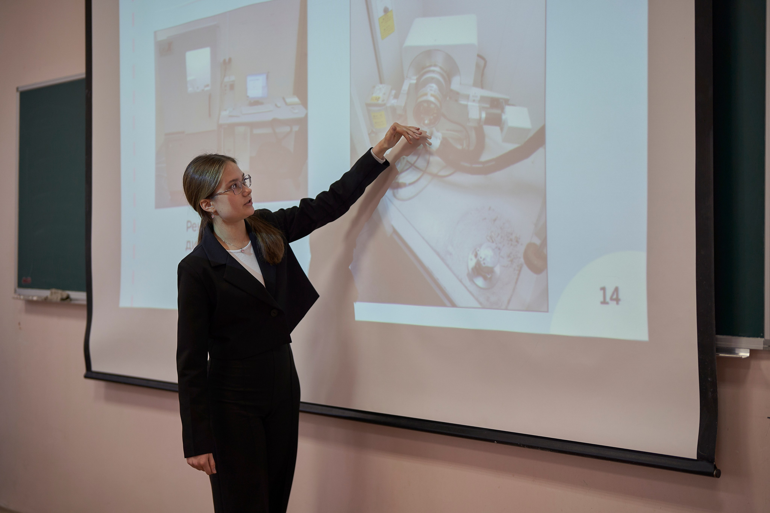 Нижегородский фестиваль науки 2025. Репортажный фотограф Вилянов Евгений. Нижний Новгород