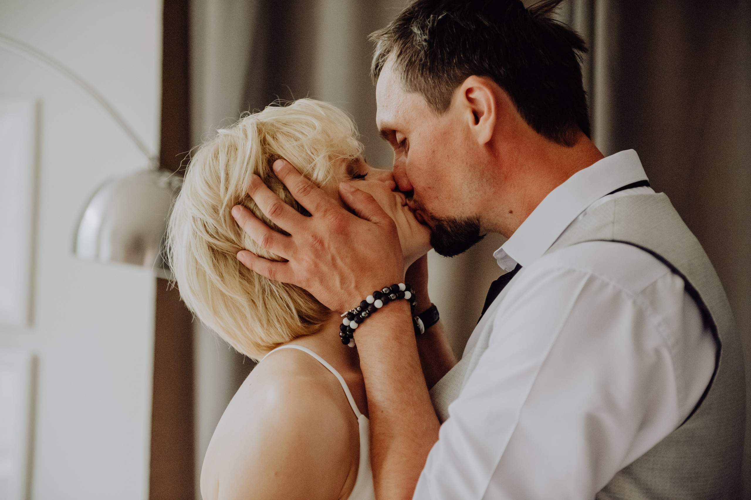 Саша и Женя. Семейный и женский фотограф, контент фотосессия в Екатеринбурге