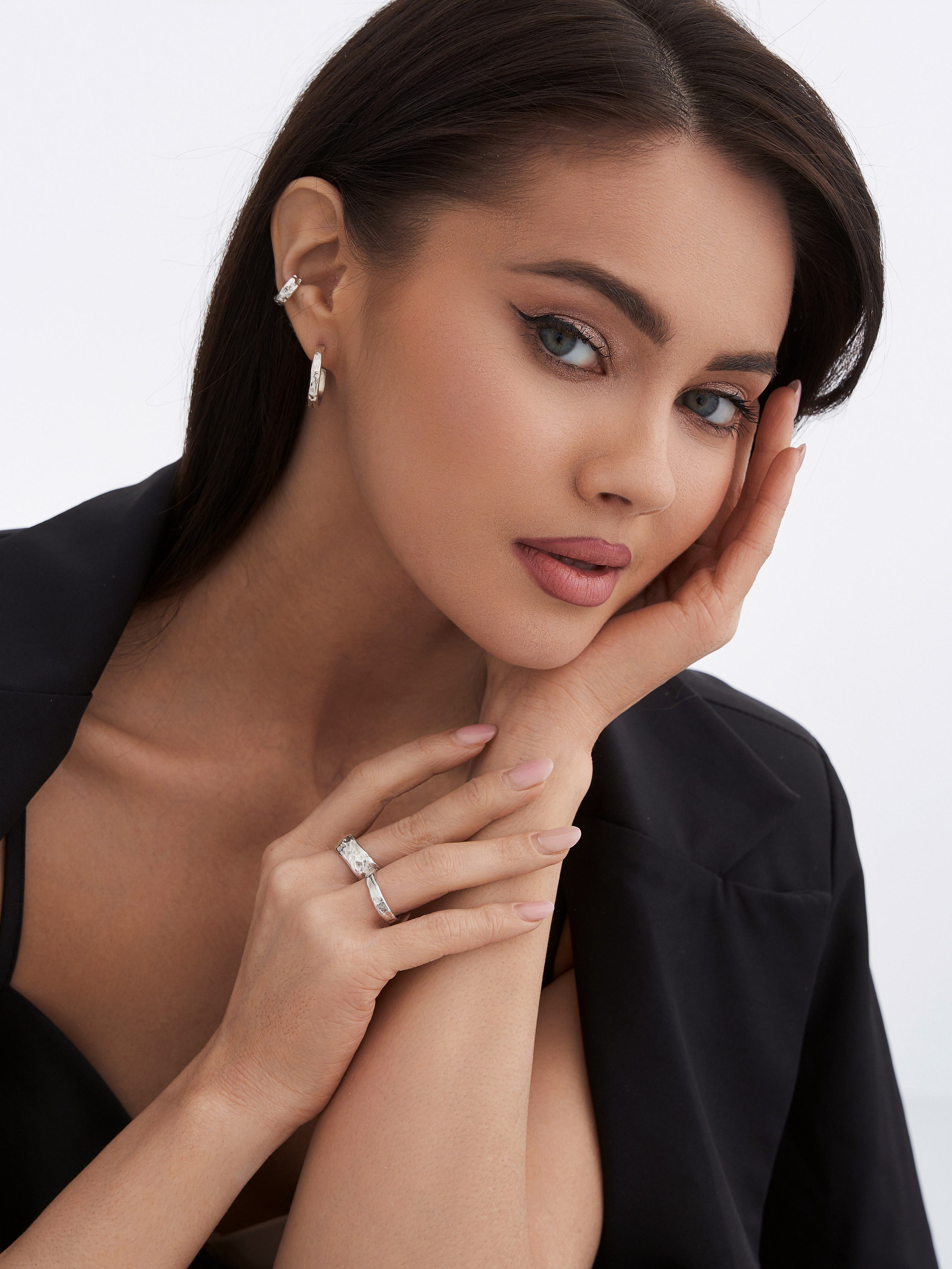 Айс. Контент для маркетплейсов и соцсетей. Фото и видео съемка