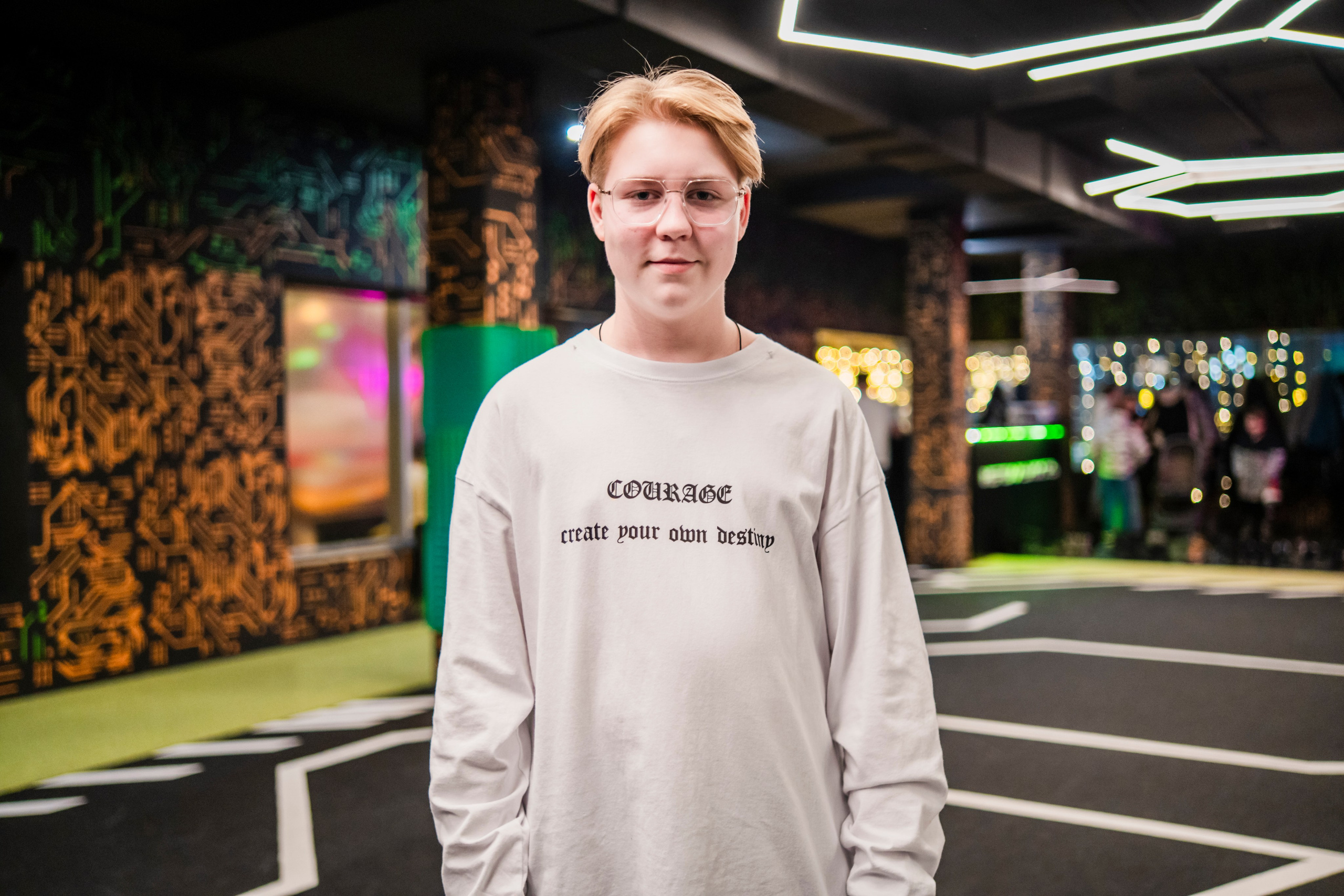 VR (November-December 2024). Felixtones