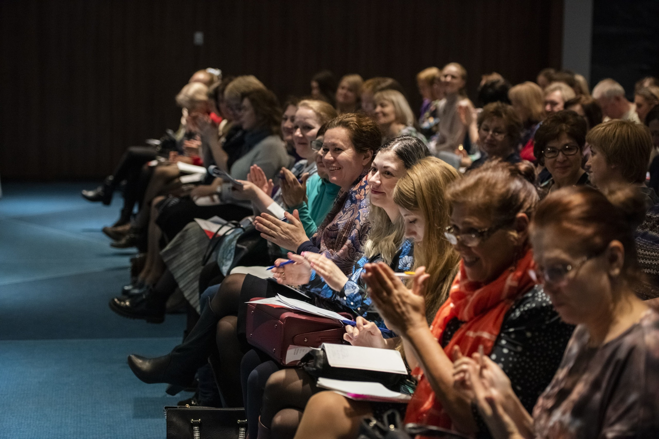 Репортажные фото Джонсон и Джонсон в Красноярске