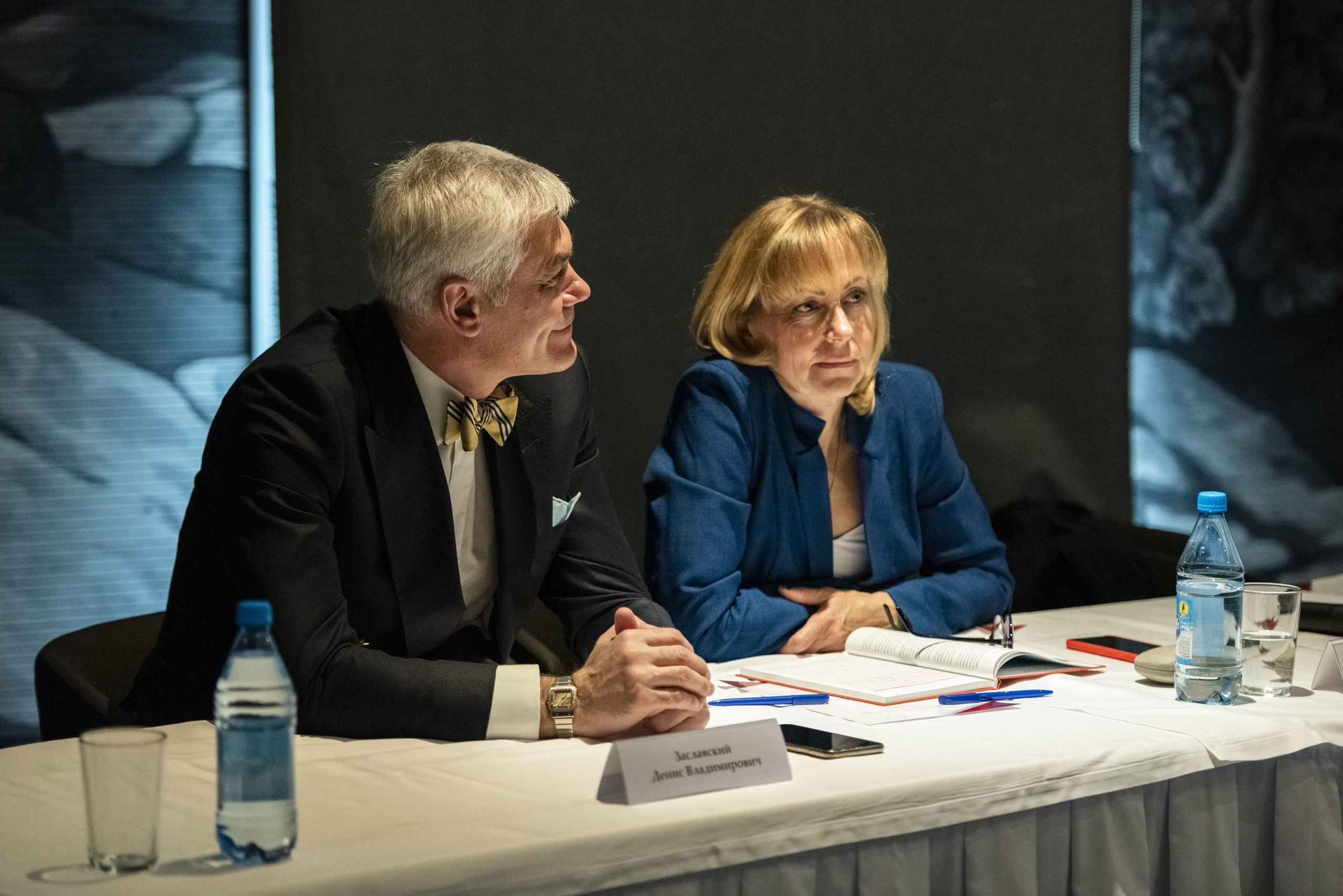 Репортажные фото Джонсон и Джонсон в Красноярске