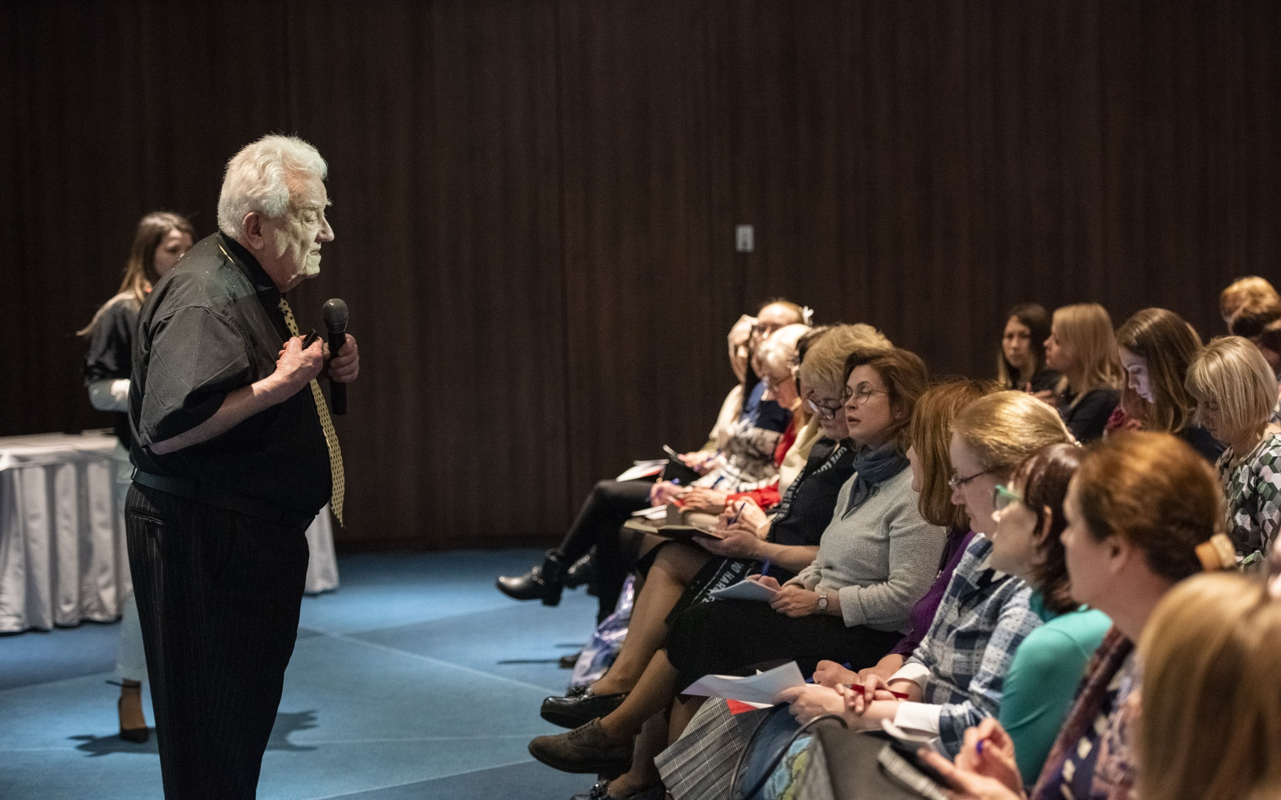 Репортажные фото Джонсон и Джонсон в Красноярске