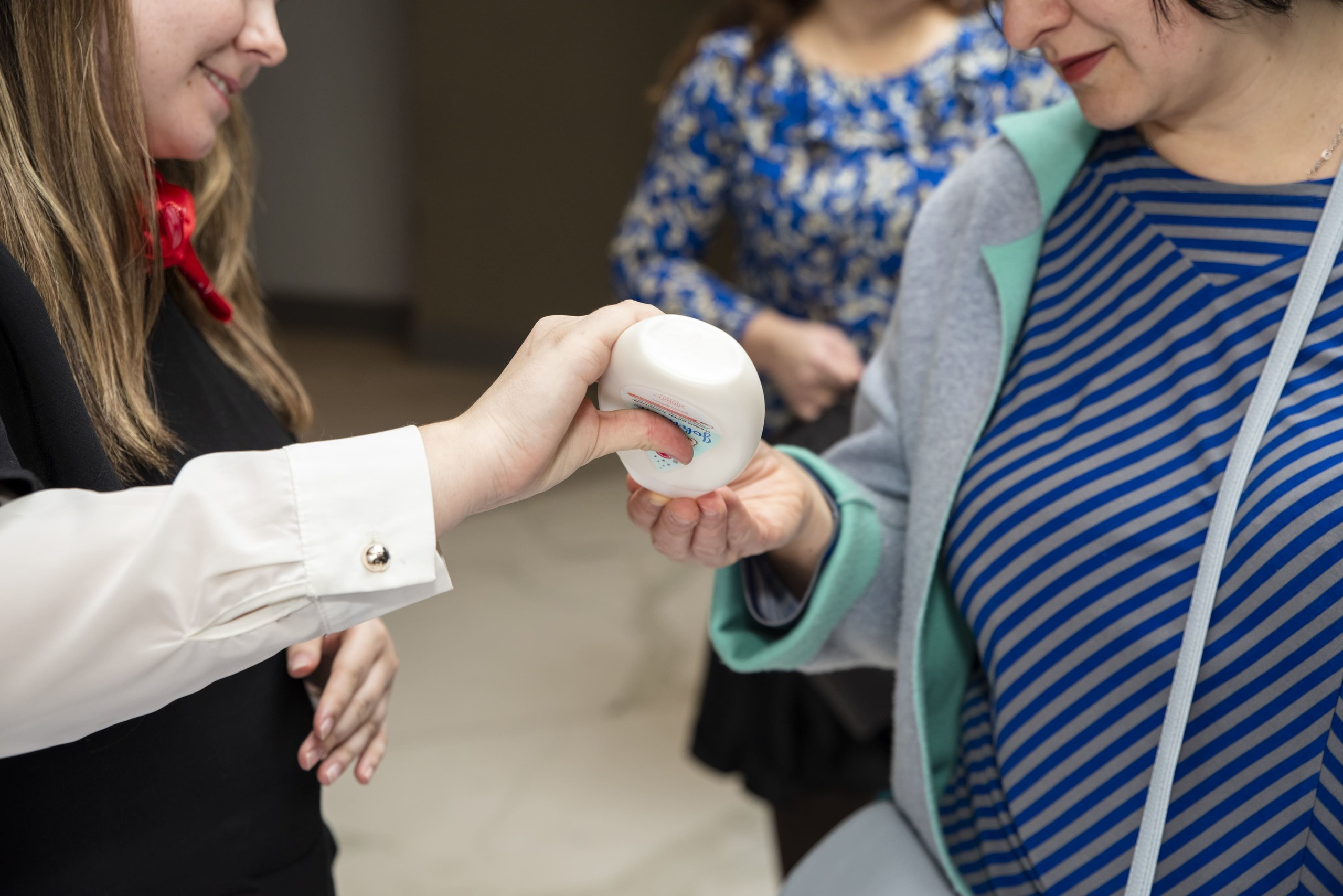 Репортажные фото Джонсон и Джонсон в Красноярске