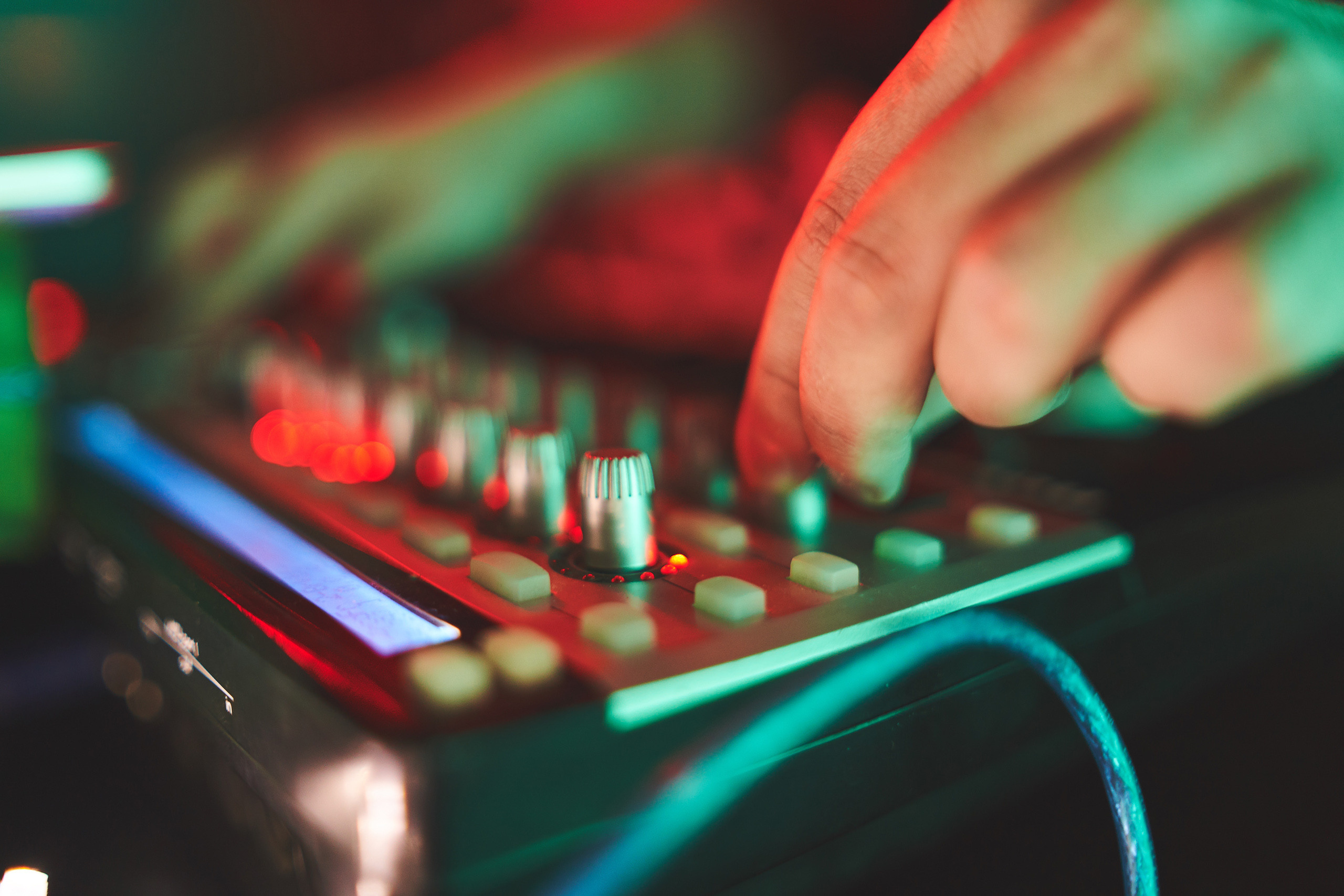 Вечеринка в NEW-Bar. Фотограф Слава Кайгородов