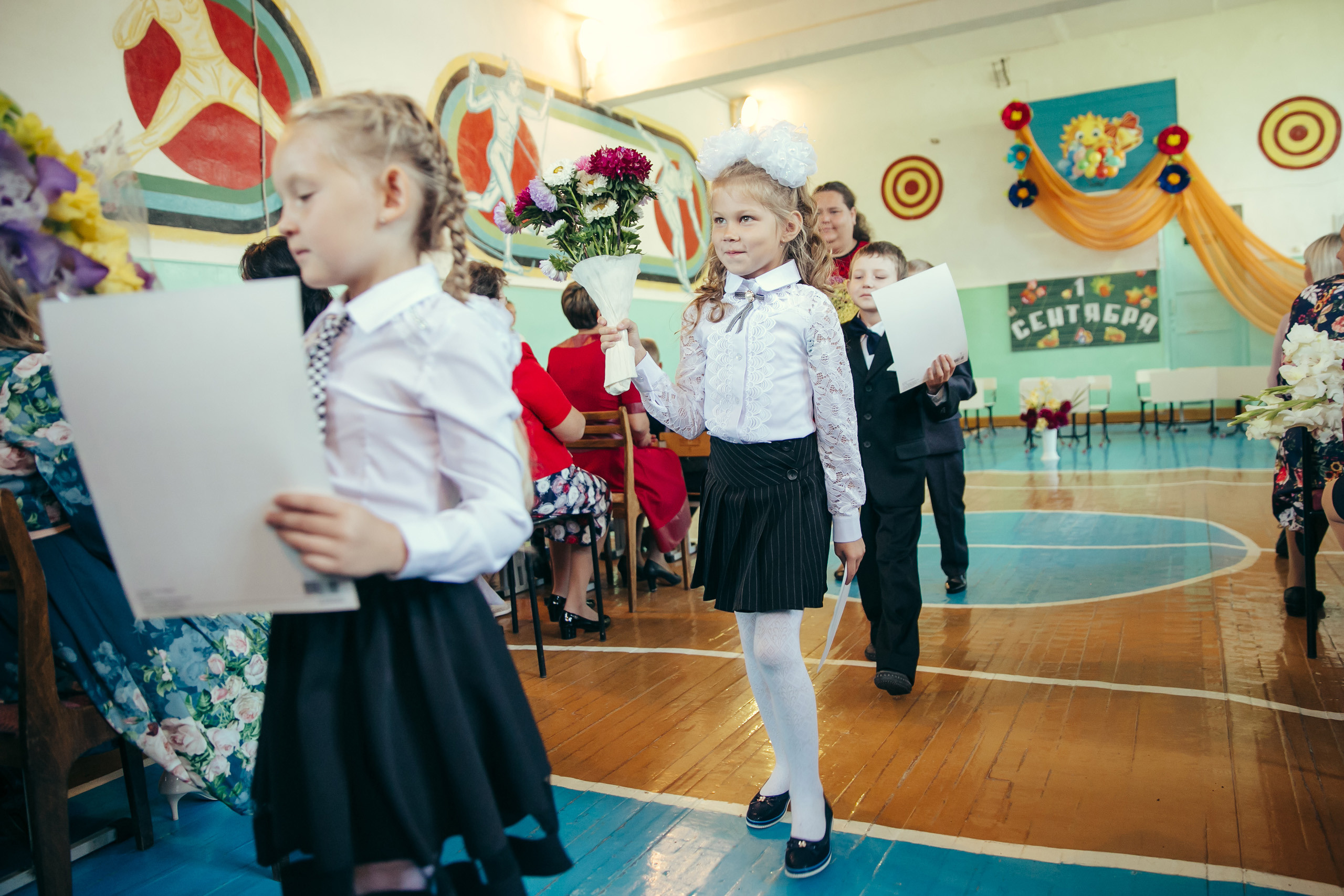 1 сентября в деревне. Фотограф Слава Кайгородов