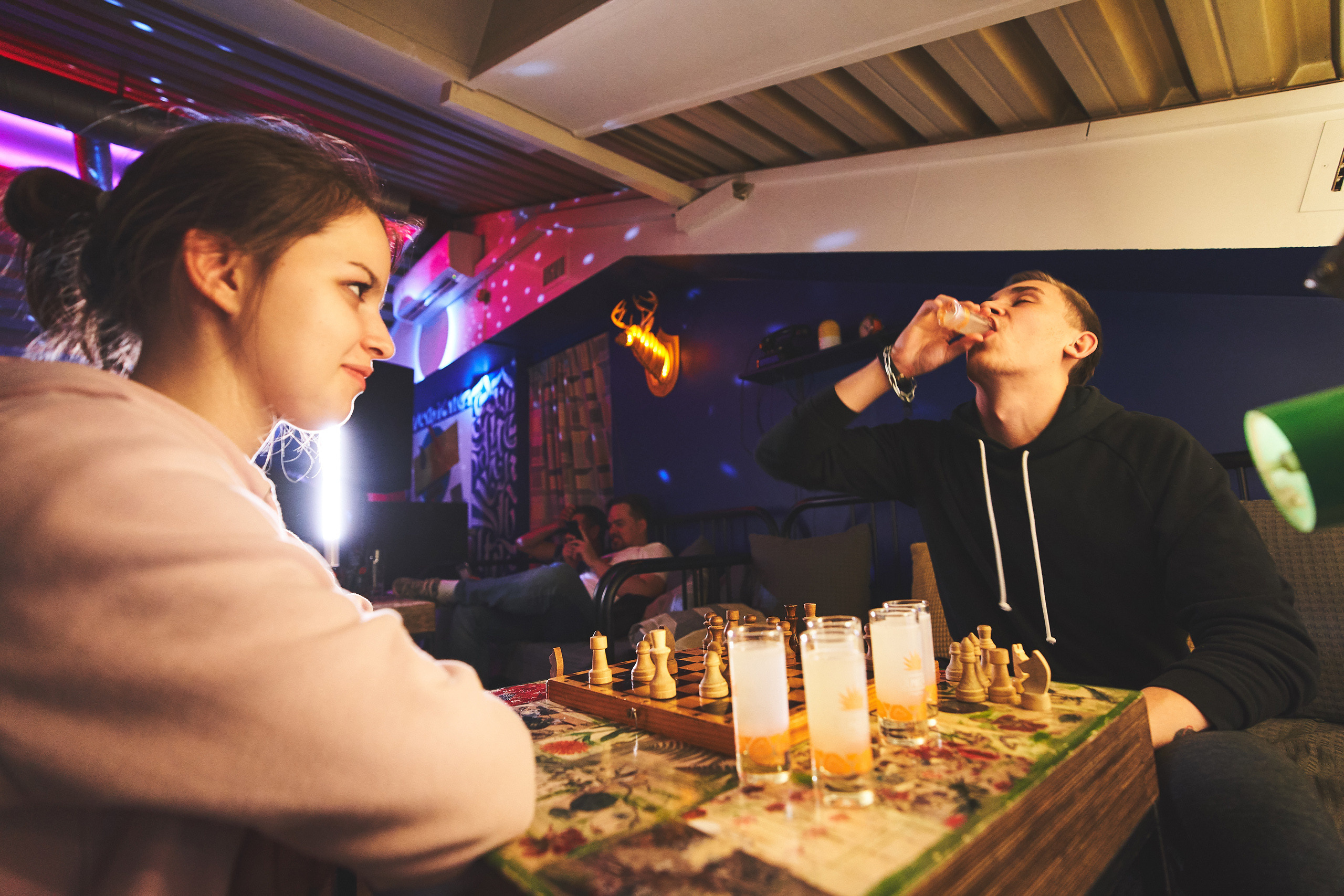 Вечеринка в NEW-Bar. Фотограф Слава Кайгородов