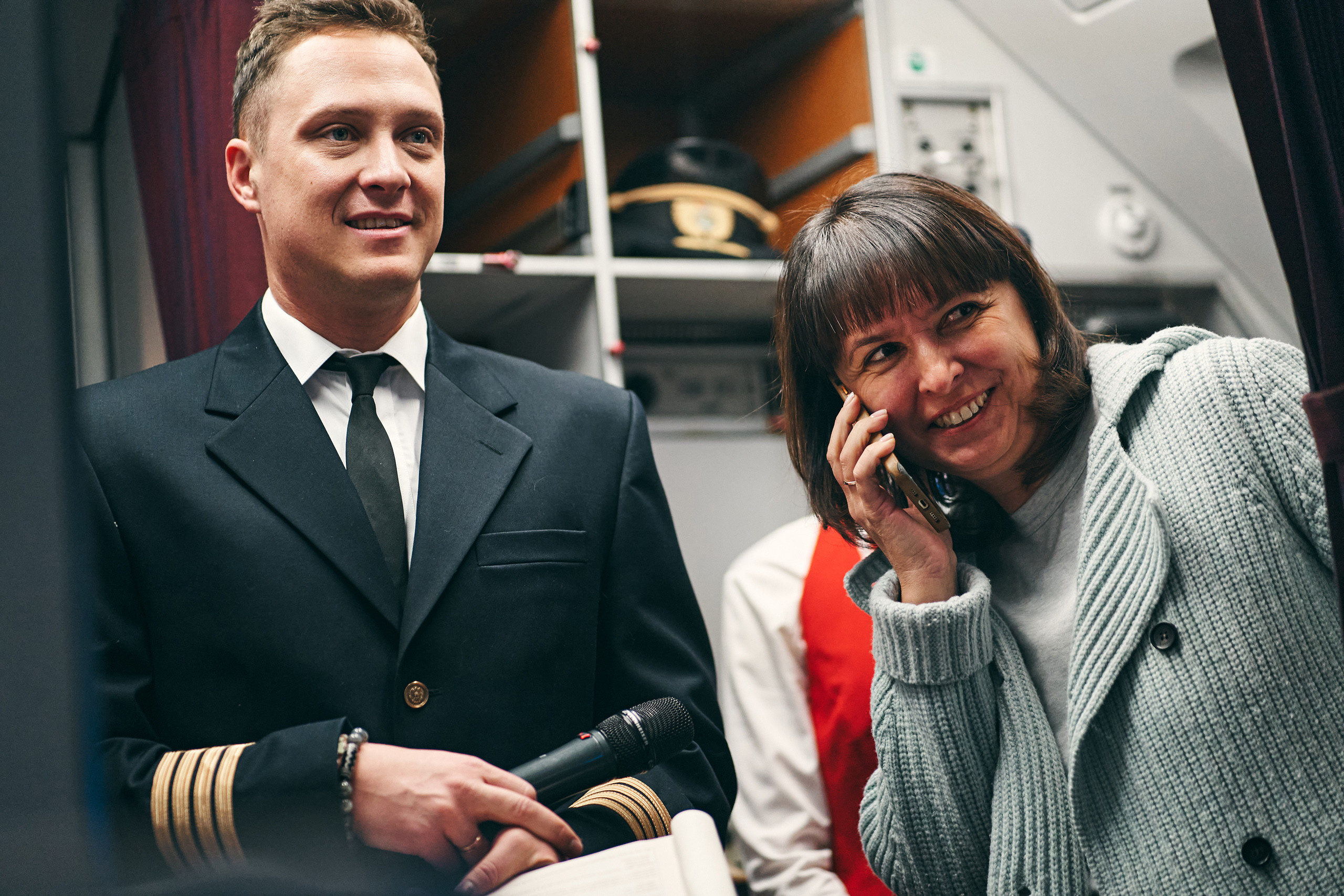 Презентация в самолёте. Фотограф Слава Кайгородов