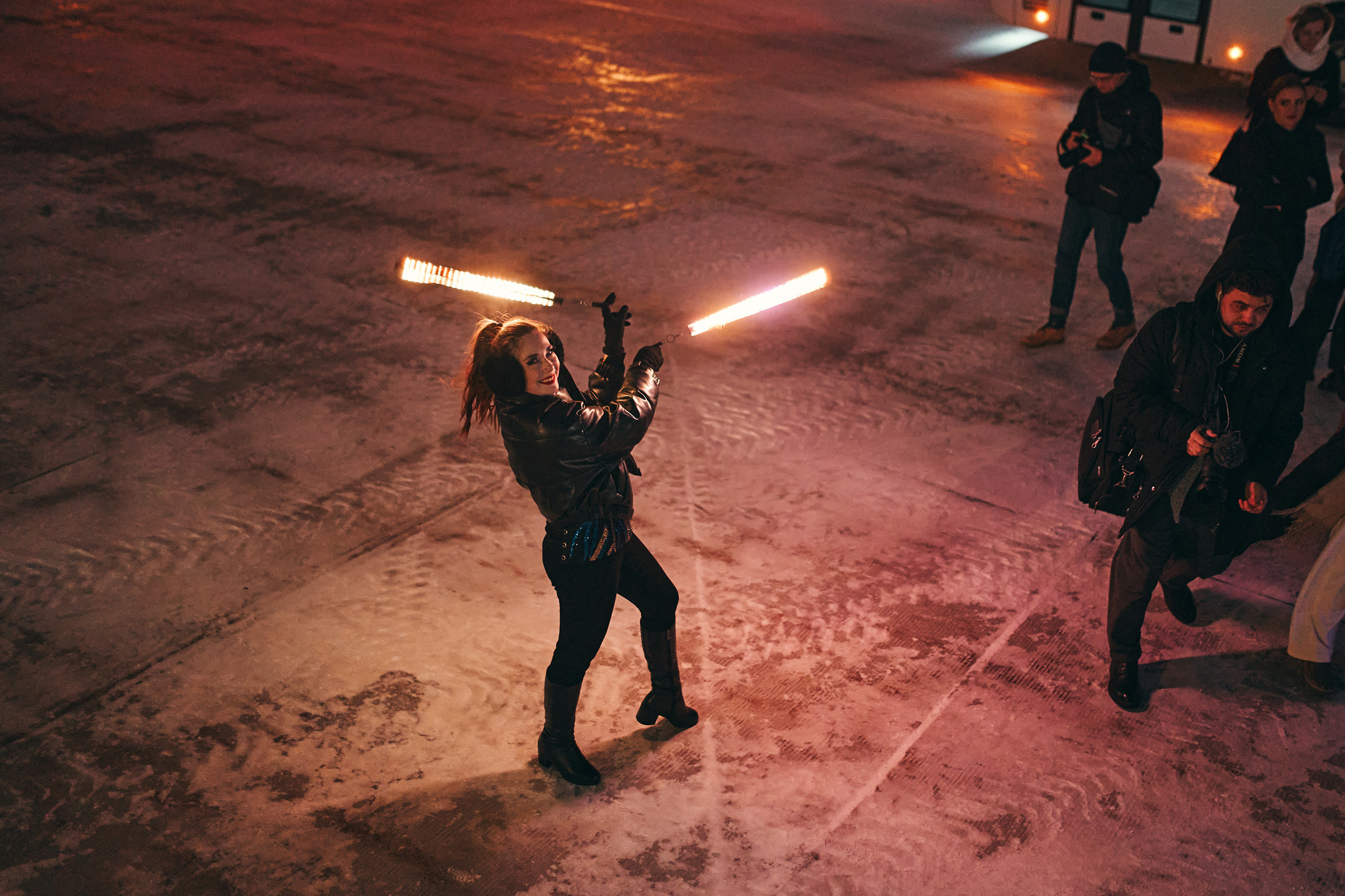 Презентация в самолёте. Фотограф Слава Кайгородов