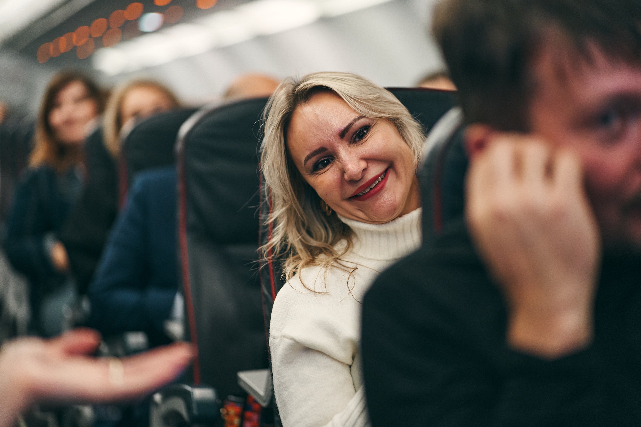 Презентация в самолёте. Фотограф Слава Кайгородов