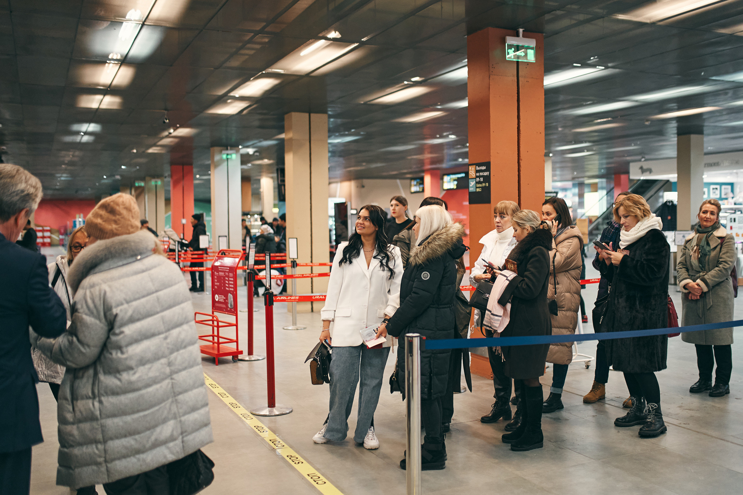 Презентация в самолёте. Фотограф Слава Кайгородов