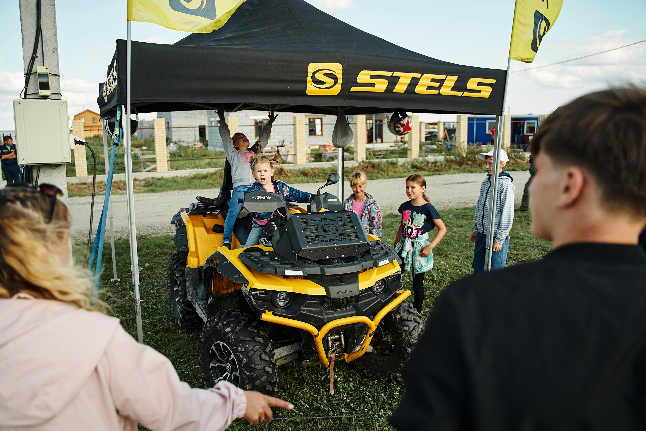 7 лет посёлку Александрия. Фотограф Слава Кайгородов