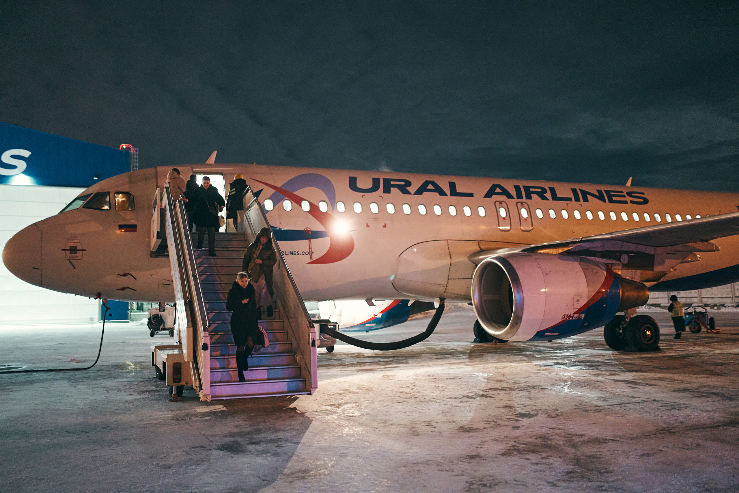 Презентация в самолёте. Фотограф Слава Кайгородов