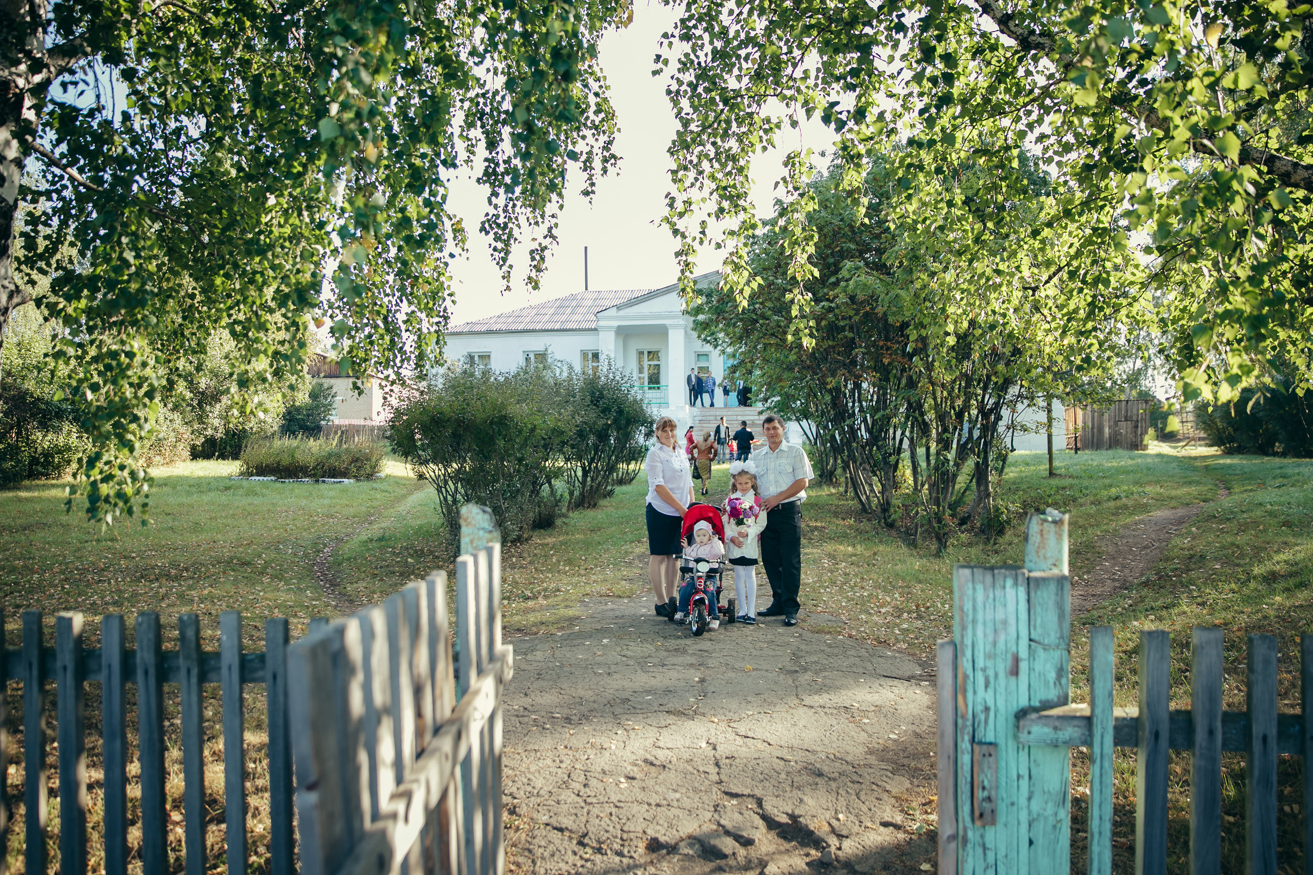 1 сентября в деревне. Фотограф Слава Кайгородов