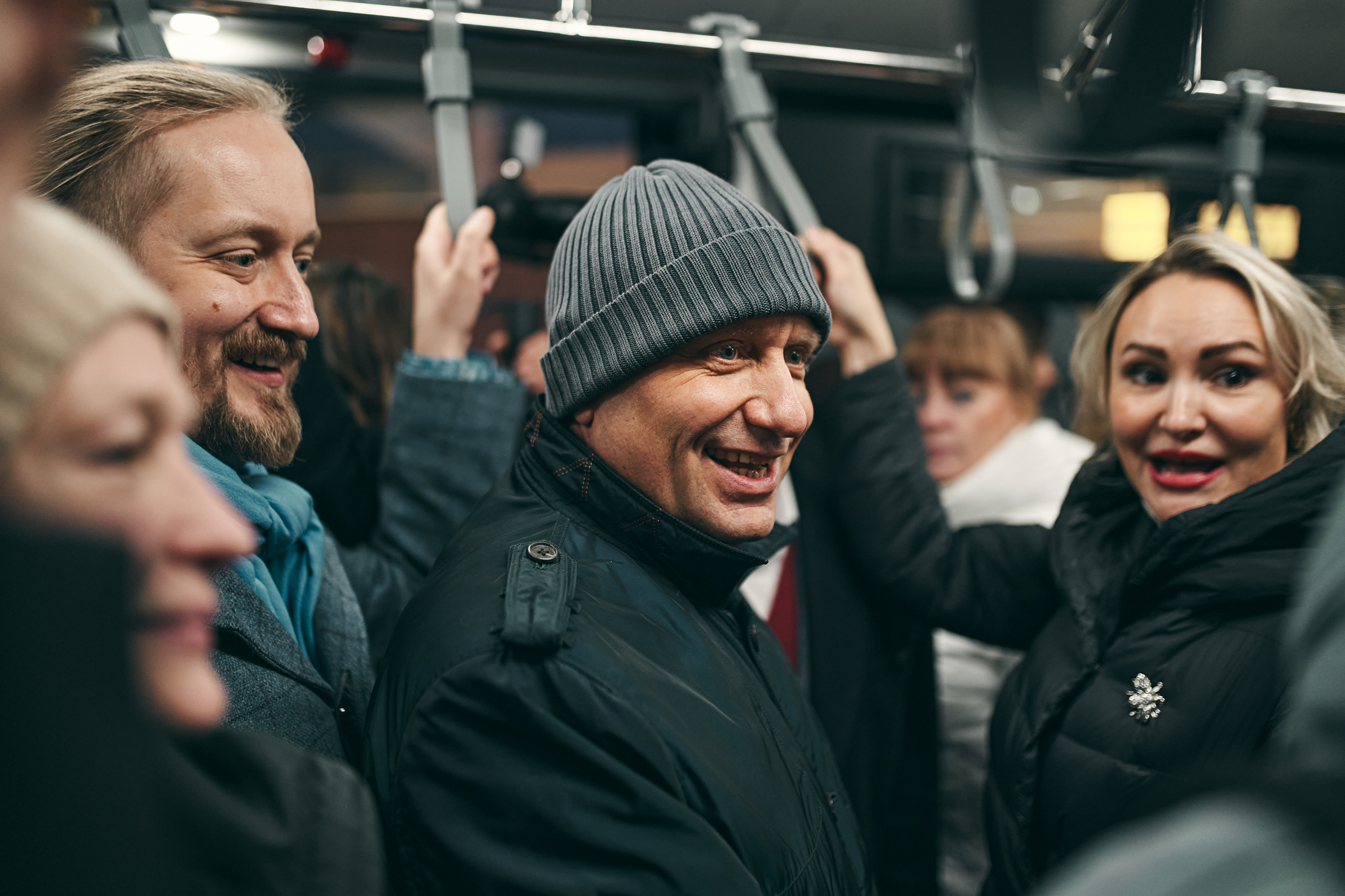 Презентация в самолёте. Фотограф Слава Кайгородов