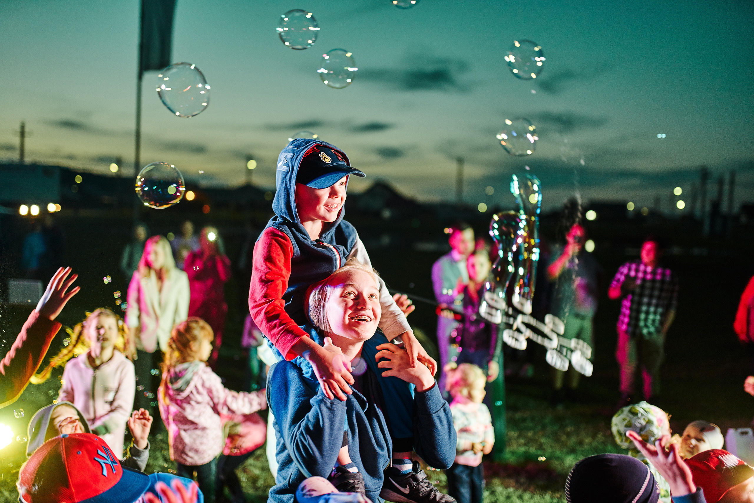 7 лет посёлку Александрия. Фотограф Слава Кайгородов