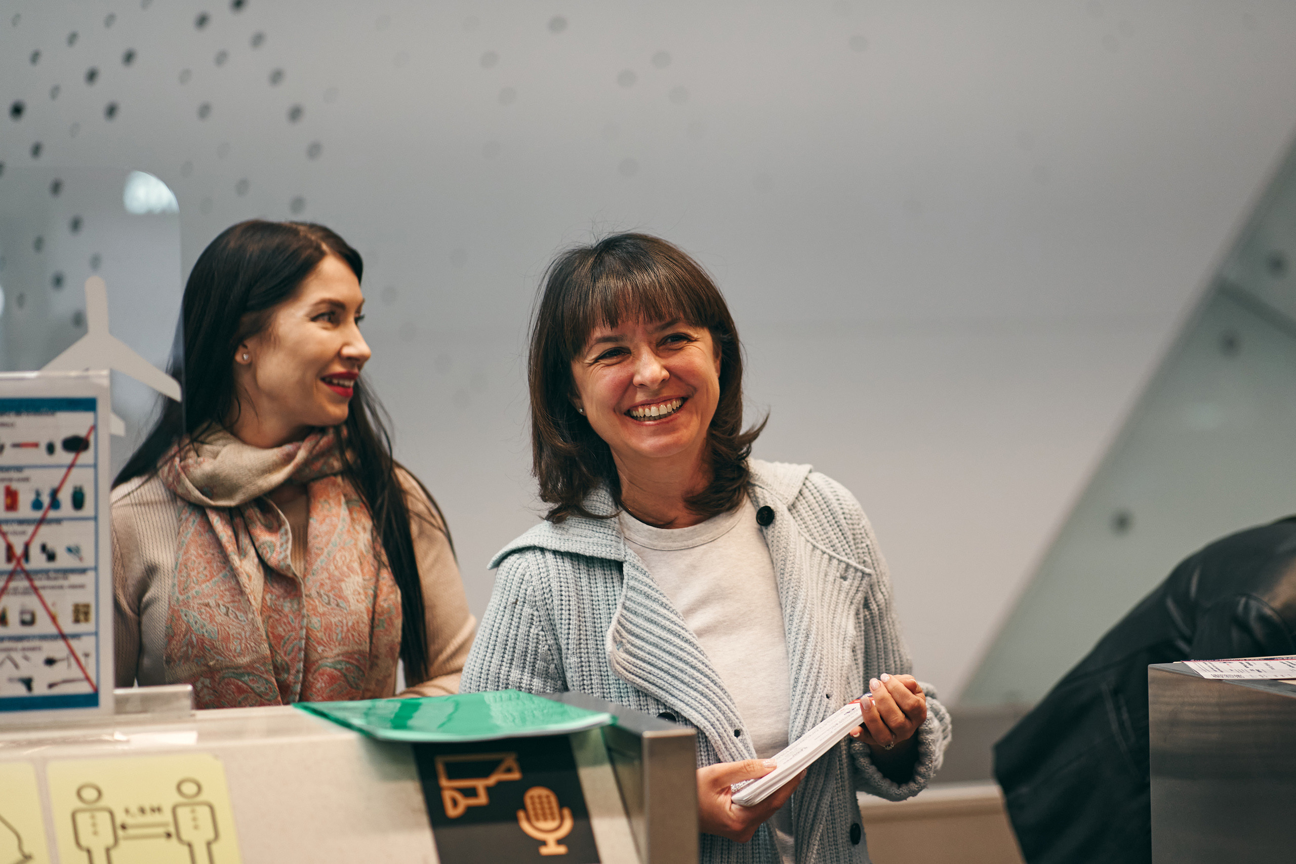 Презентация в самолёте. Фотограф Слава Кайгородов