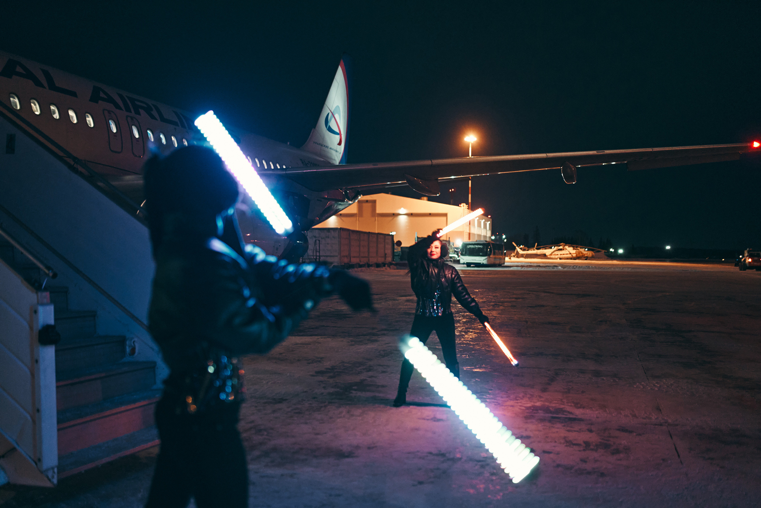 Презентация в самолёте. Фотограф Слава Кайгородов