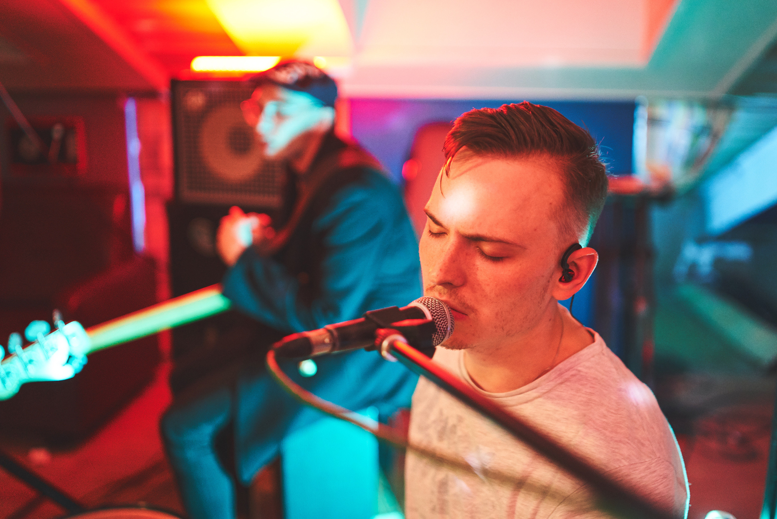 Вечеринка в NEW-Bar. Фотограф Слава Кайгородов