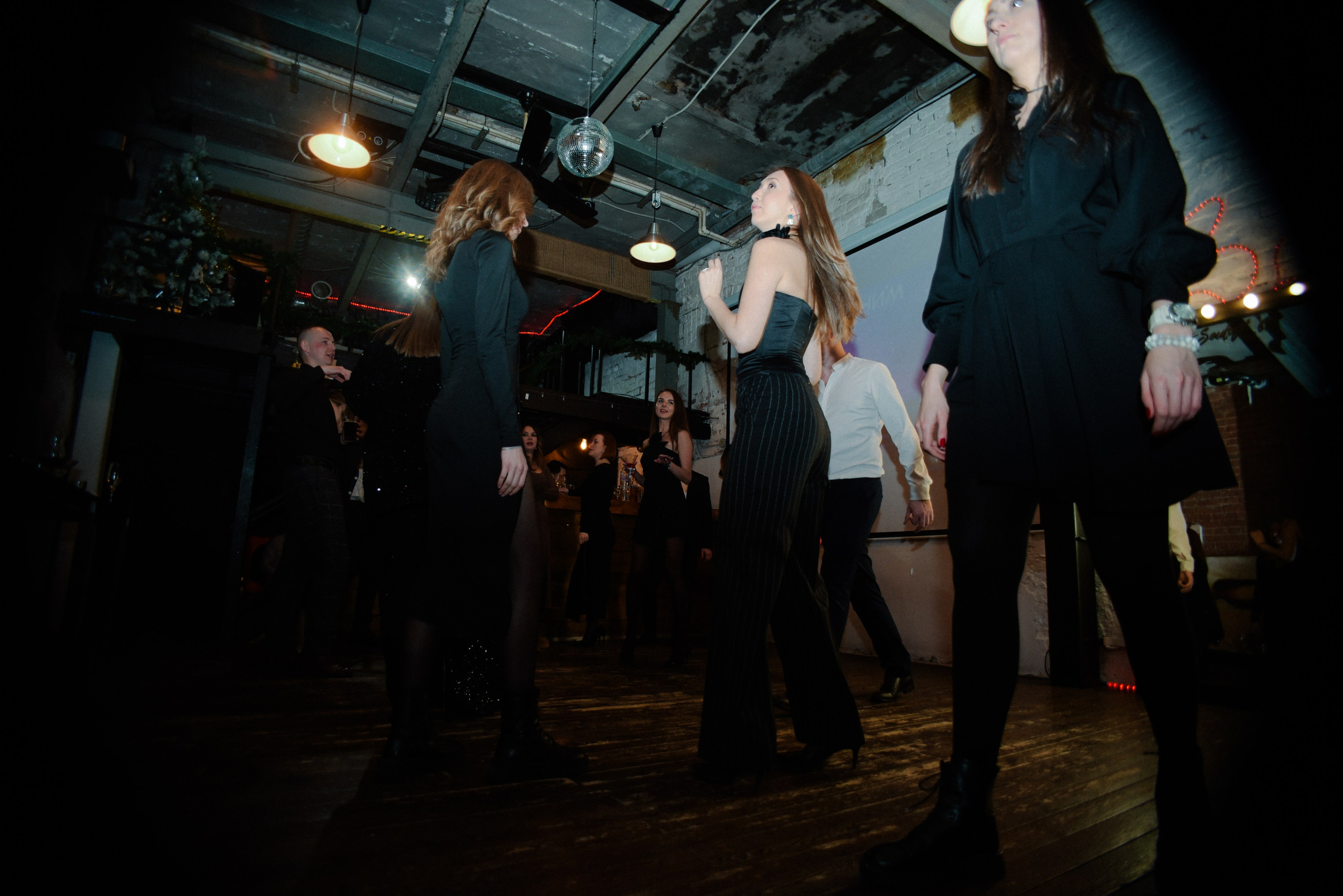 Этажи Оскар. Фотограф Лола Волна, город Москва