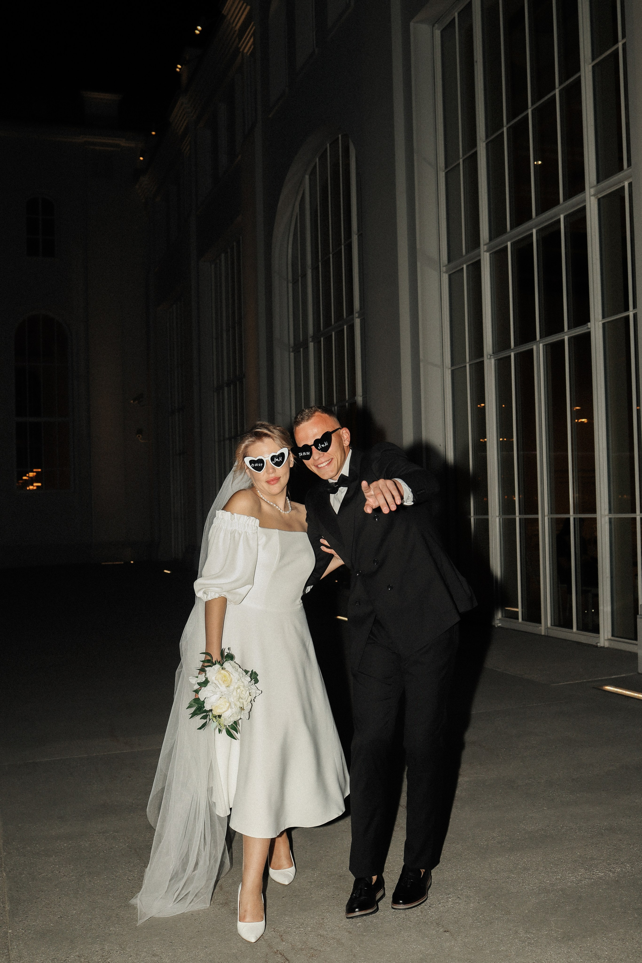 М. + Л.  Роспись в МФЦ, прогулка по ночной Москве. Семейный и lovestory фотограф в Москве Светлана Коняхина