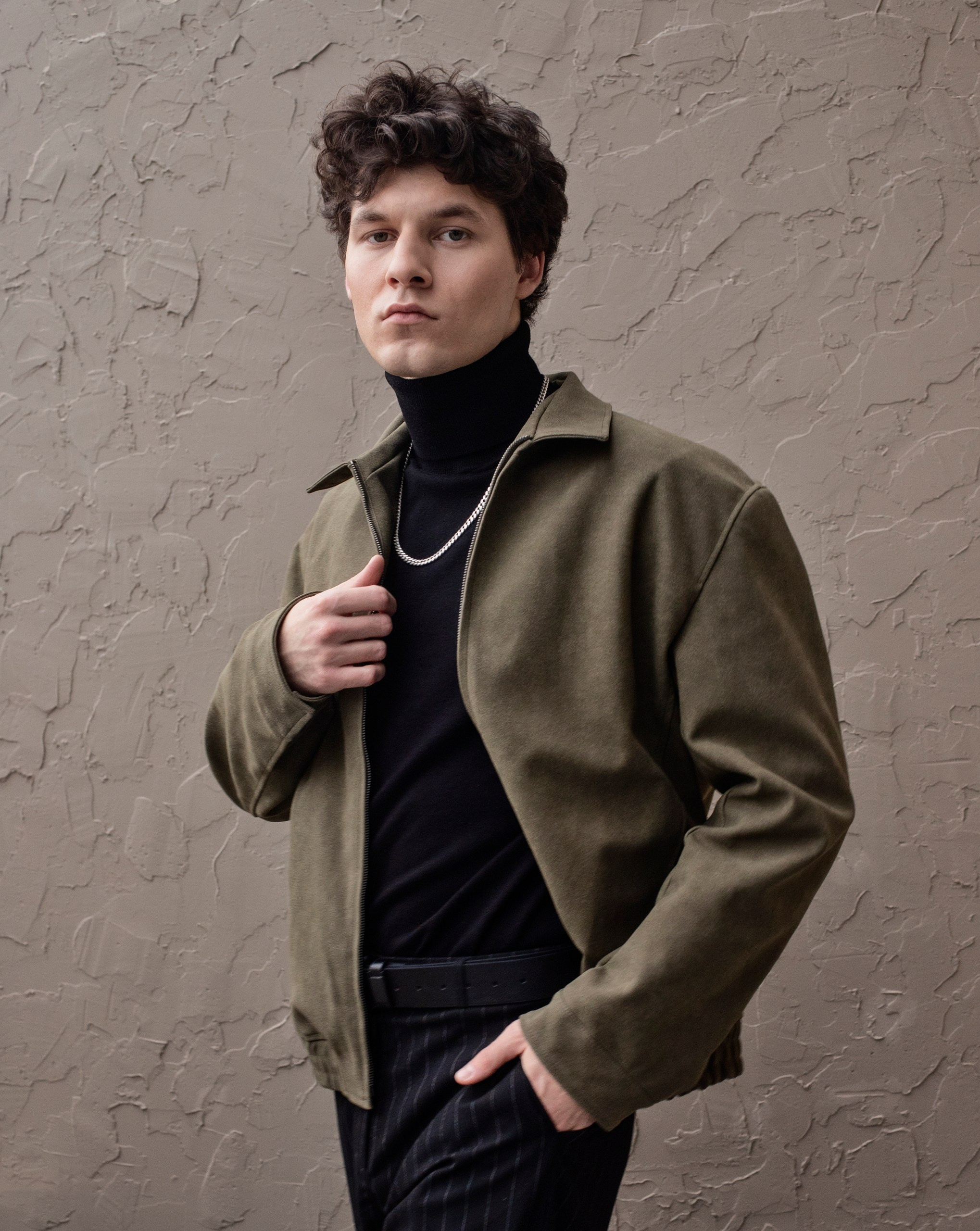 8 образов куртка. Лев Лекомцев модель