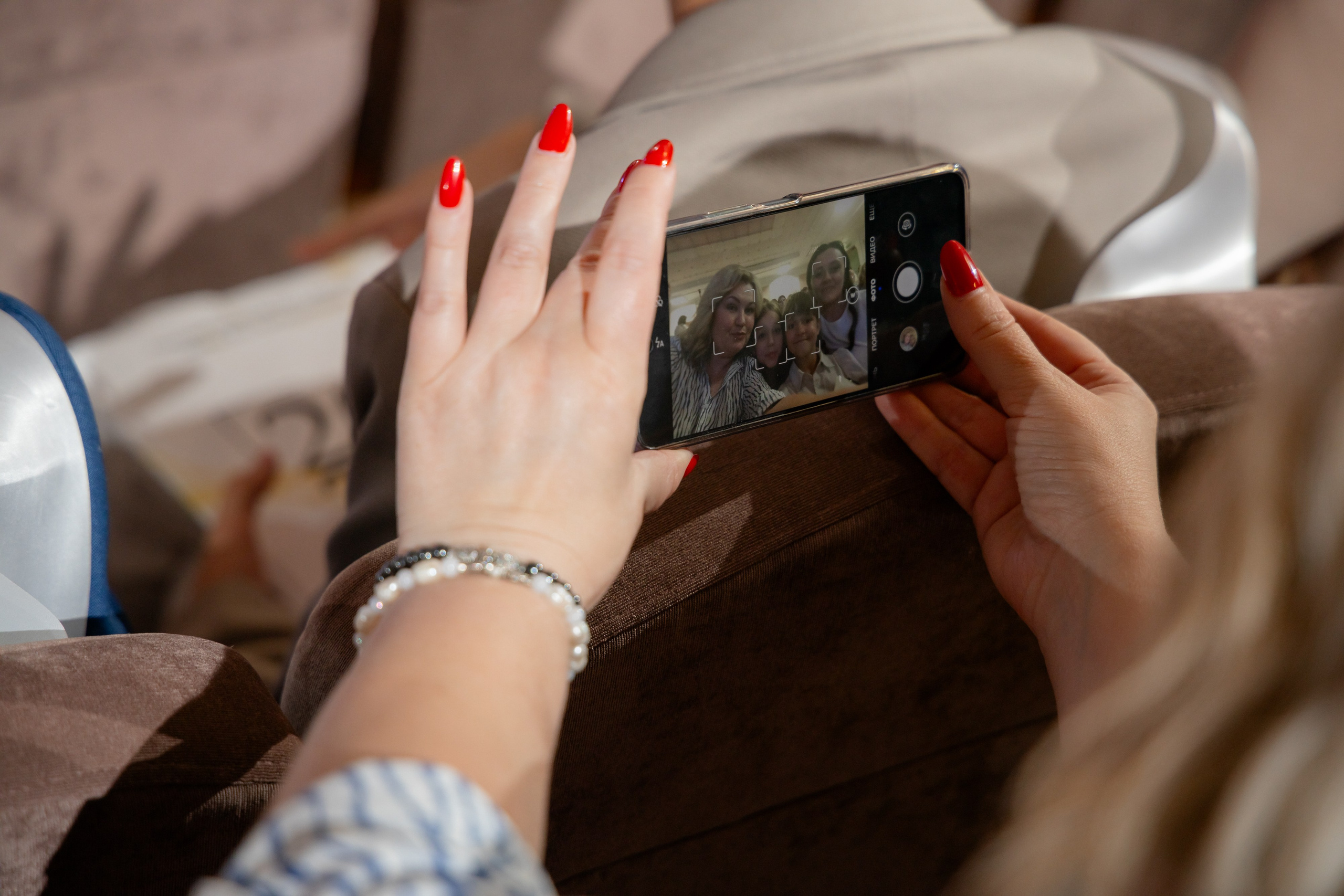 Школьный выпускной 2024 год в Соколе (Минск). Свадебный фотограф в Минске/Беларуси Сергей Спиридонов