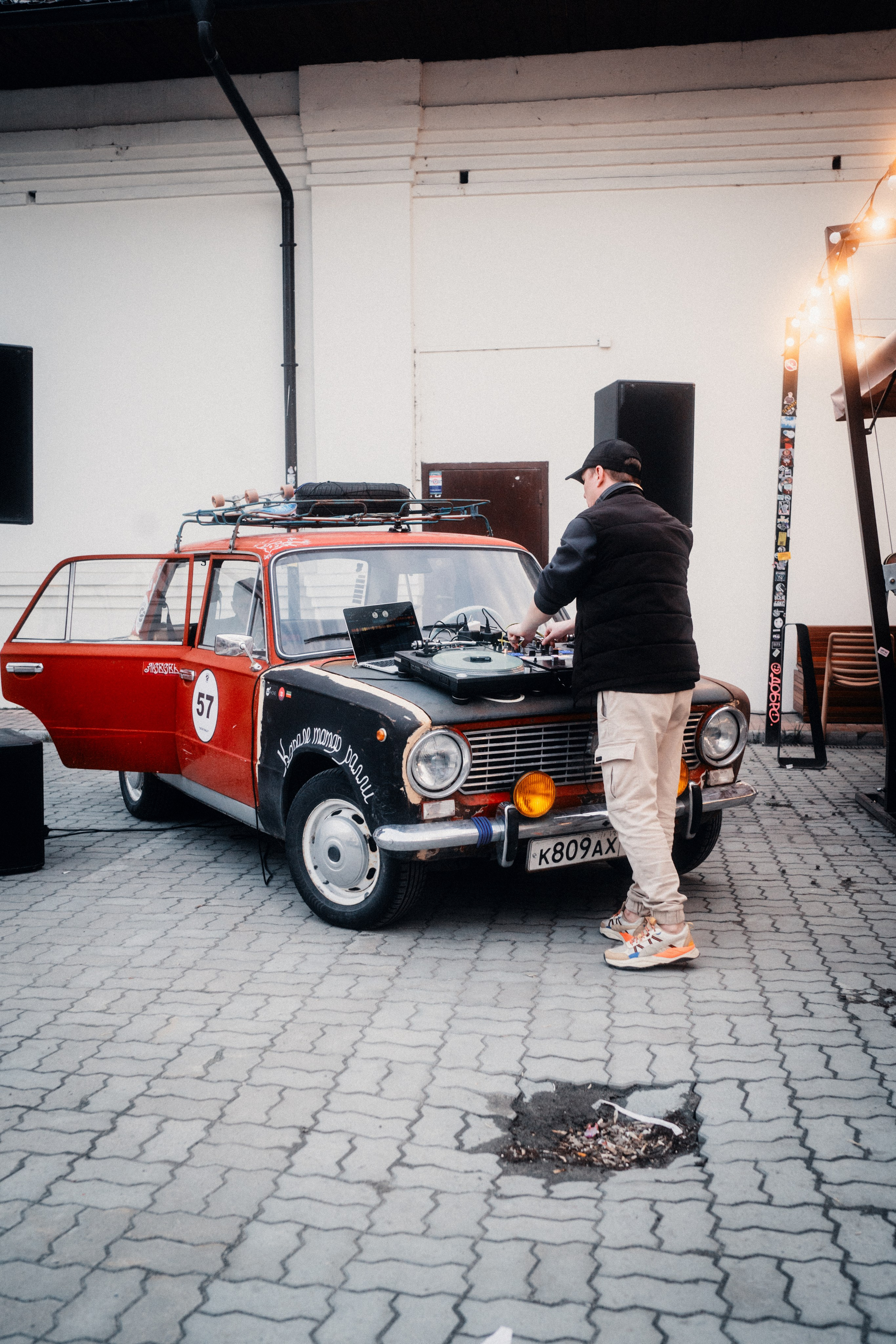 Cars & Coffee Season Opening 2025. Felixtones