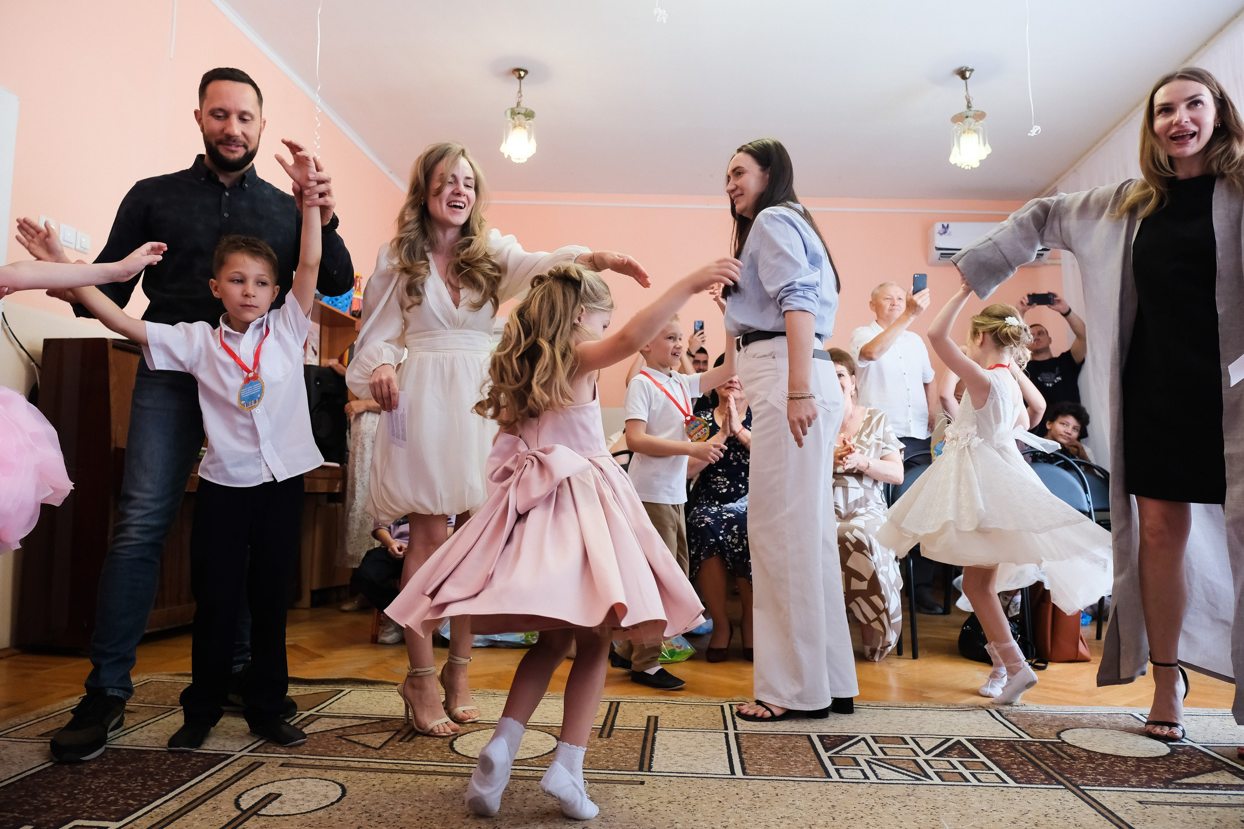 До свидания, детский сад!. Фотограф Анатолий Деникин