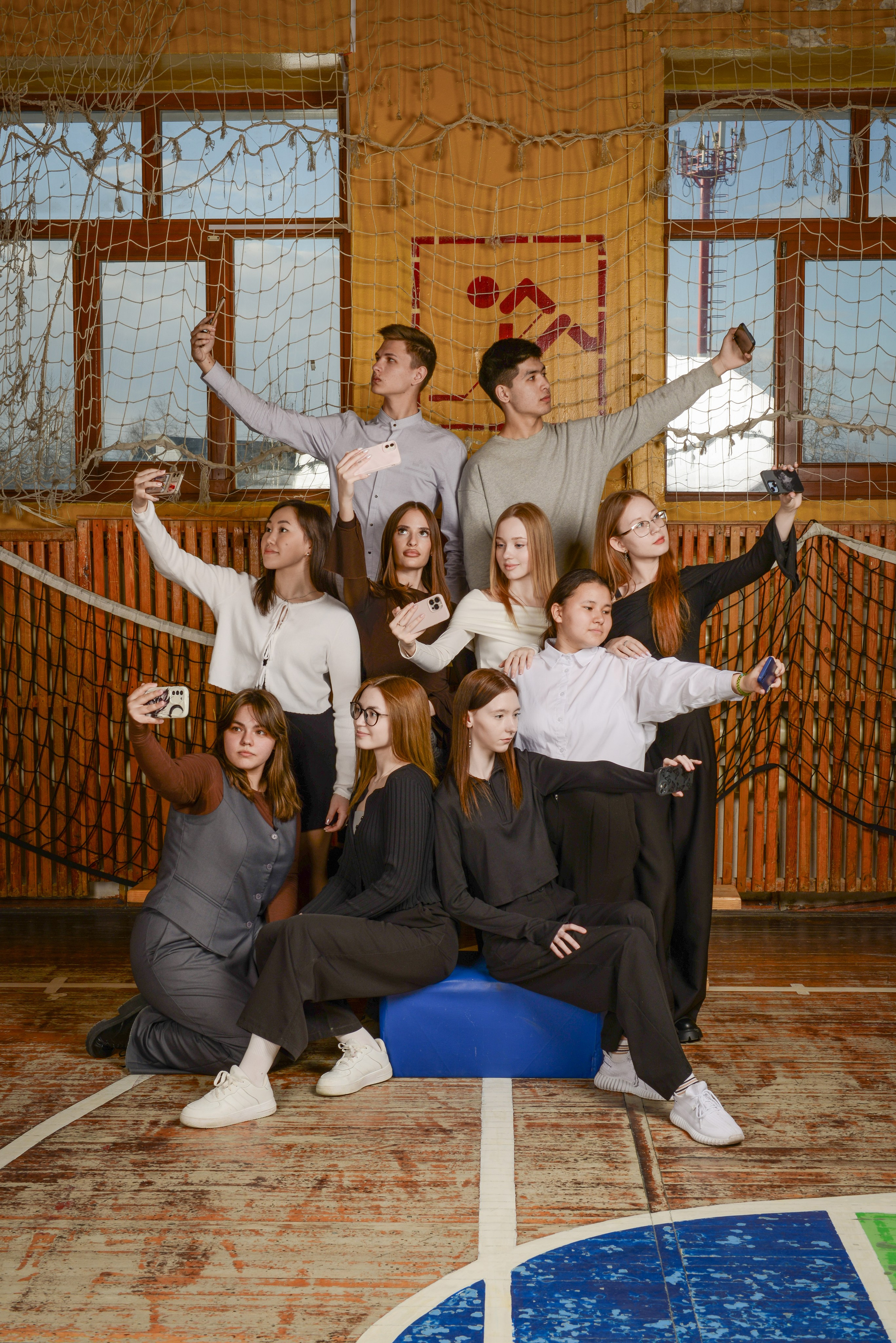 Групповые снимки в школе. Татьяна Гойда портретный и семейный фотограф Ленск. Выпускные альбомы