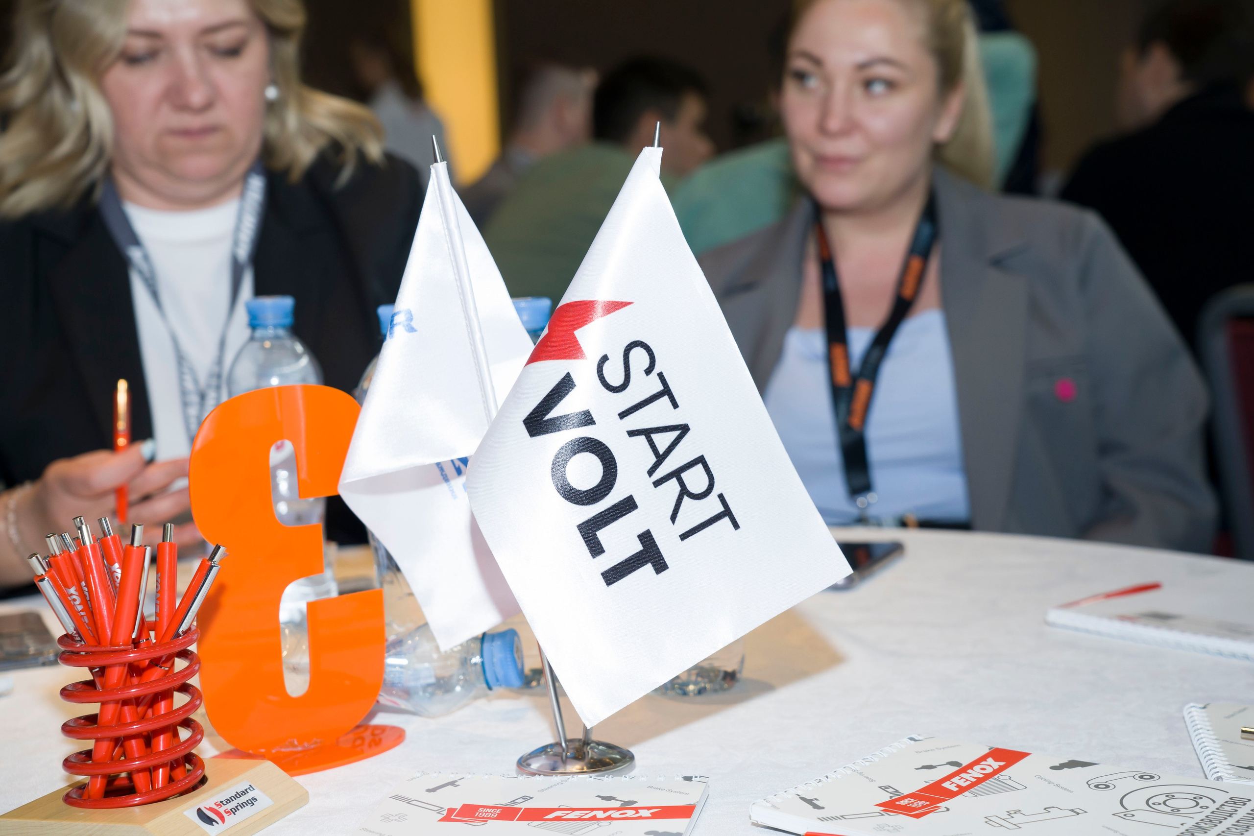 бизнес встреча форум конференция поставщиков и закупщиков автодилеров комплектующих автомобилей машин авто 