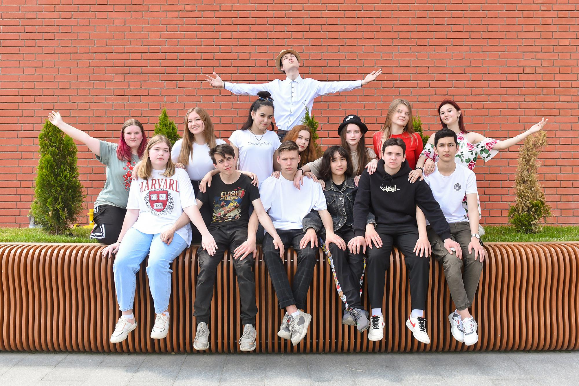 Анонс о выпускных альбомах. Выпускные альбомы в Туле, школьный фотограф Тула