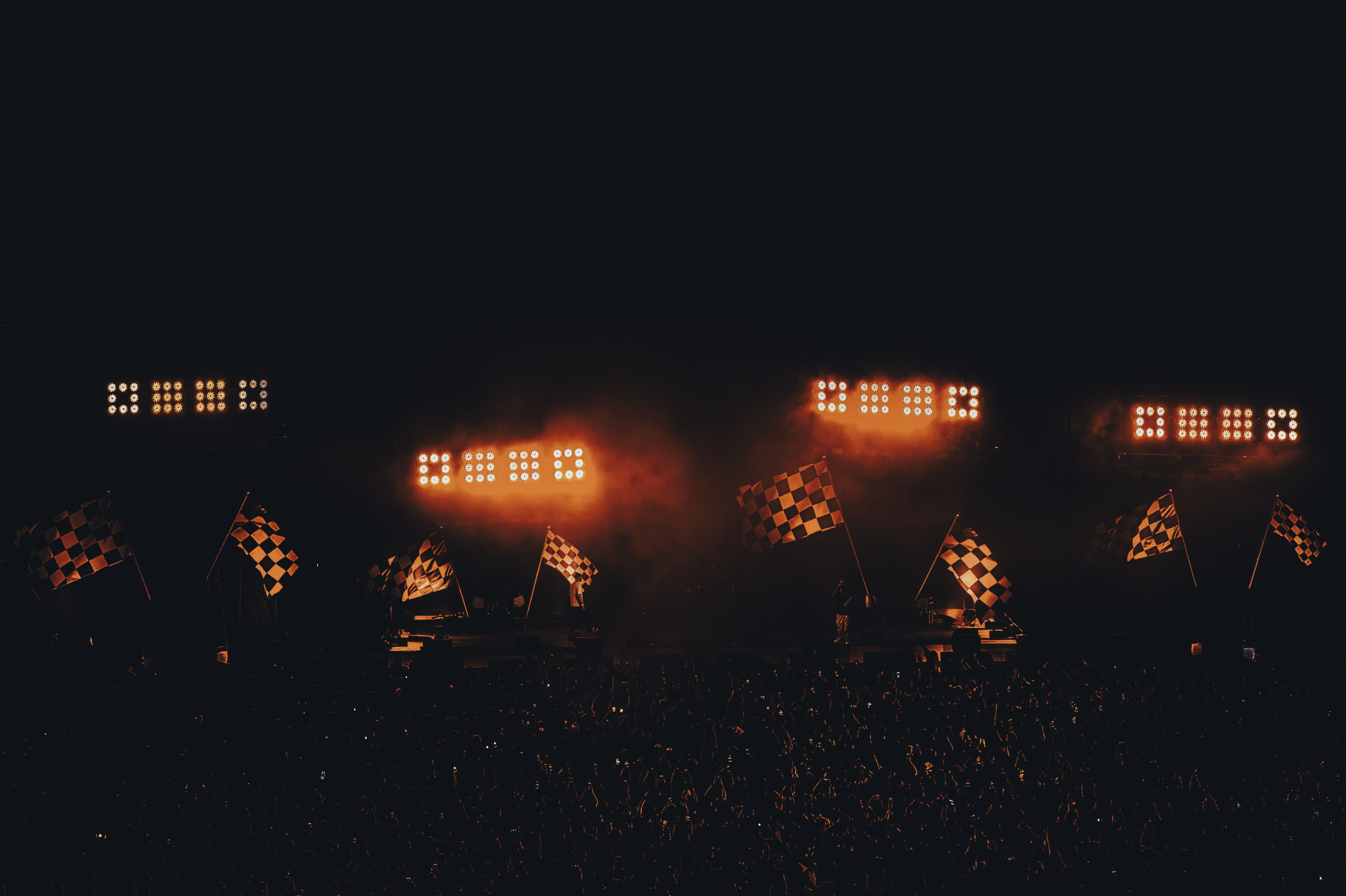 YANIX / MOSCOW / 2025. OOPS