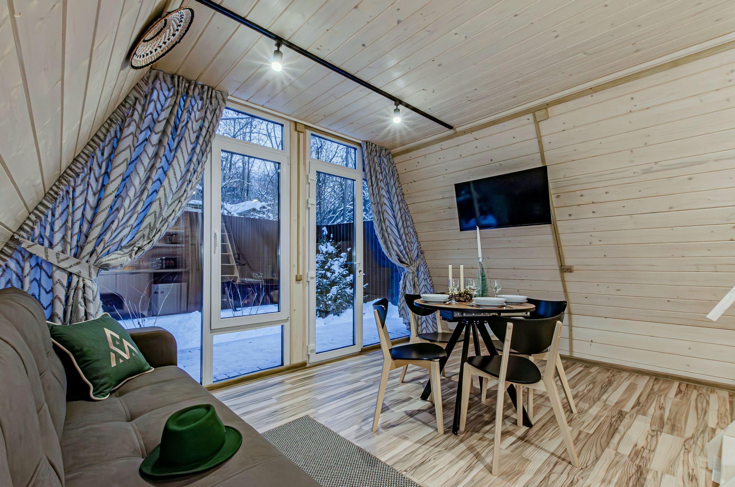 Глэмпинг Лысая гора. Nataliphotokzn.ru Фотограф. Казань. Интерьерная съёмка