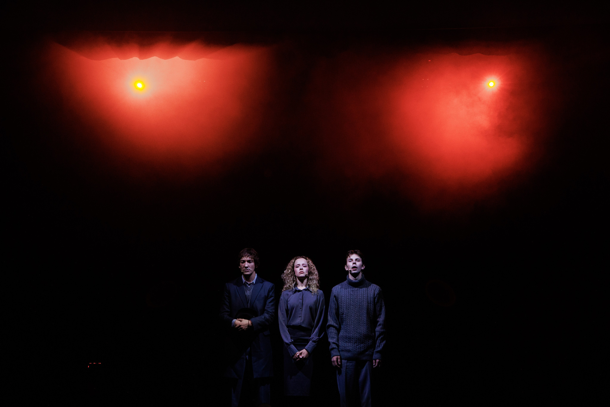 Песнь трех миров. Фотограф городских и семейных событий Артем Карпухин