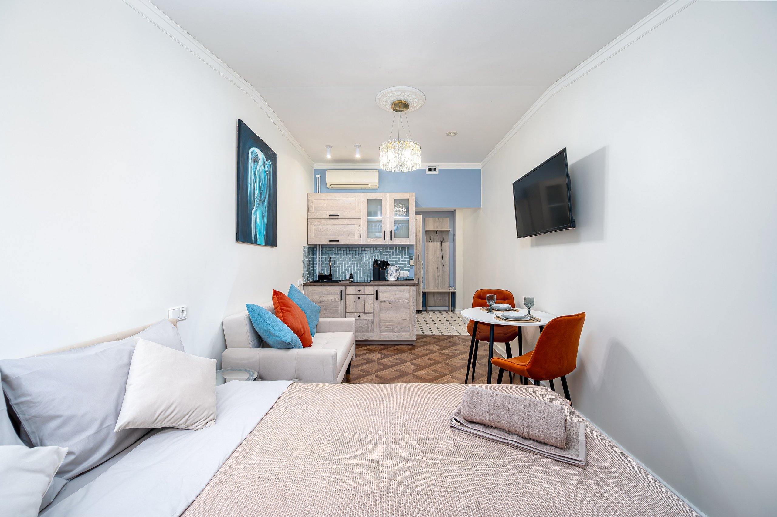 Студия под аренду. Интерьерный фотограф. Фото- видеосъемка недвижимости Санкт-Петербург