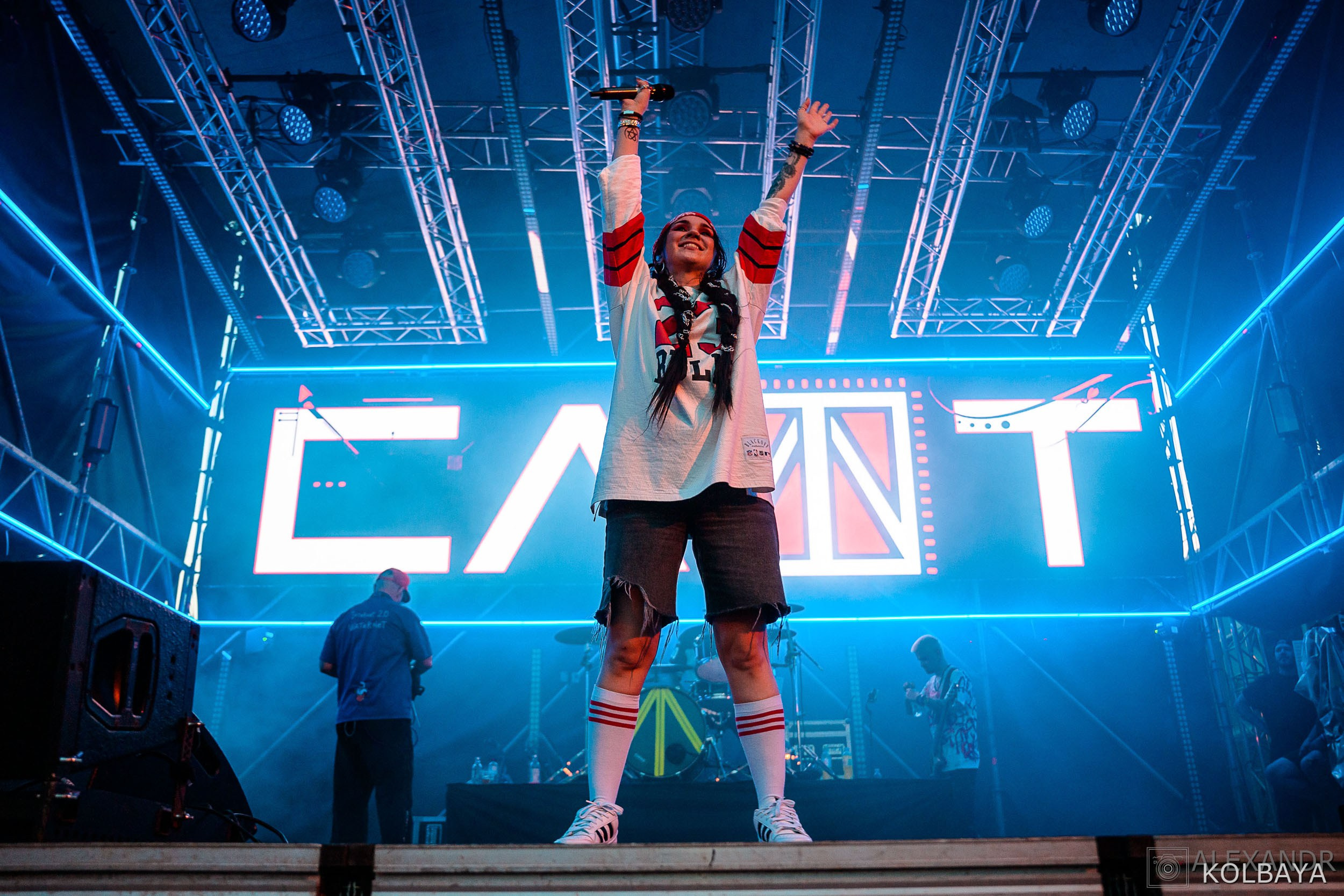 Фоторепортаж с концерта группы СЛОТ на Red Summer 2025. Концертный и театральный репортажный фотограф в Москве Александр Колбая