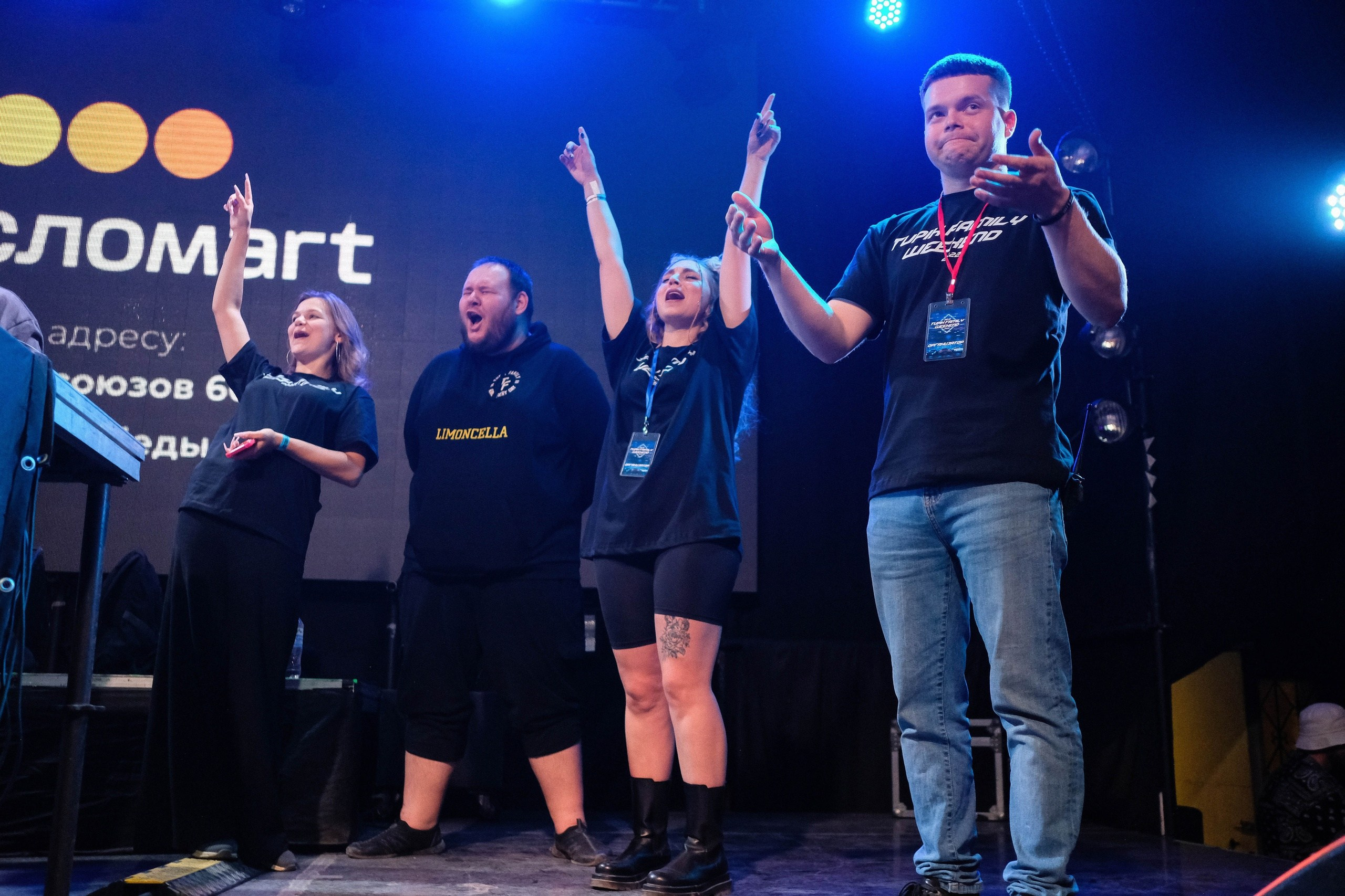 Фотосъёмка клубных вечеринок Питер. Портретный, репортажный фотограф Санкт-Петербург Елизавета Комарова